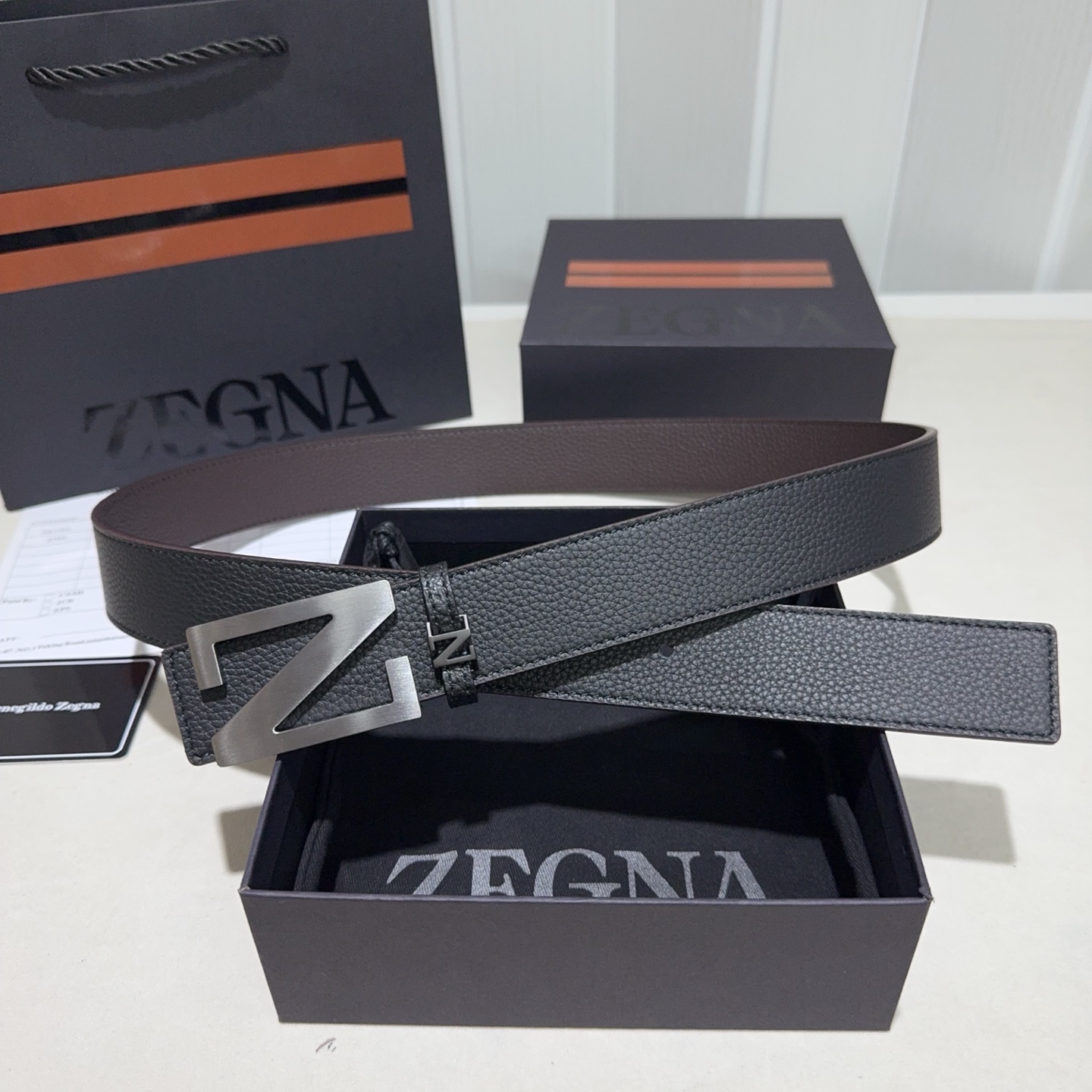 ZEGNA(杰尼亚)Z字扣皮带，双面togo纹质感拉满，金属扣饰简约大气，商务休闲双场景适配，低调奢华的