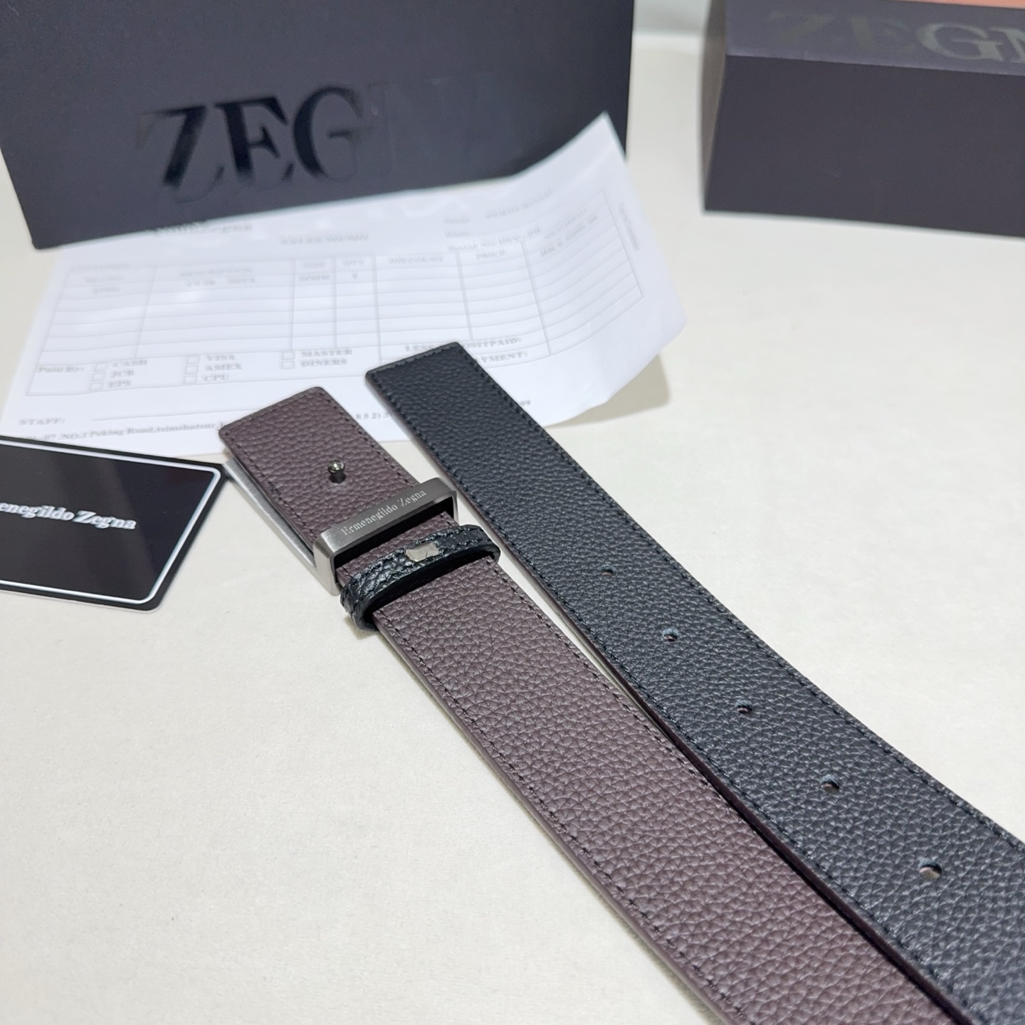 ZEGNA(杰尼亚)Z字扣皮带，双面togo纹质感拉满，金属扣饰简约大气，商务休闲双场景适配，低调奢华的