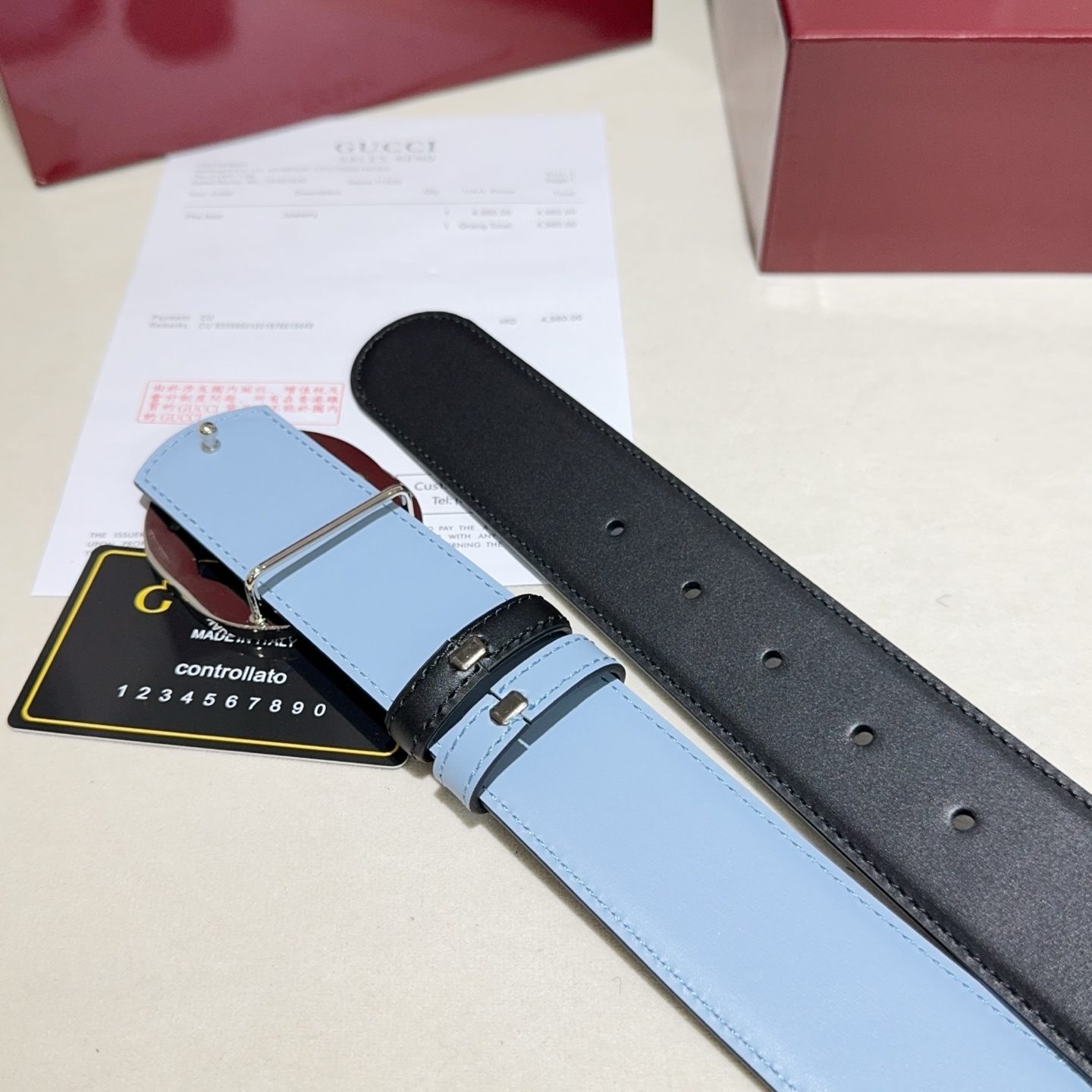 🌟Gucci（古奇）解锁腰带新品·细节实拍精选平纹头层牛皮打造，纹理细腻，双面设计可随心切换穿搭风格；精