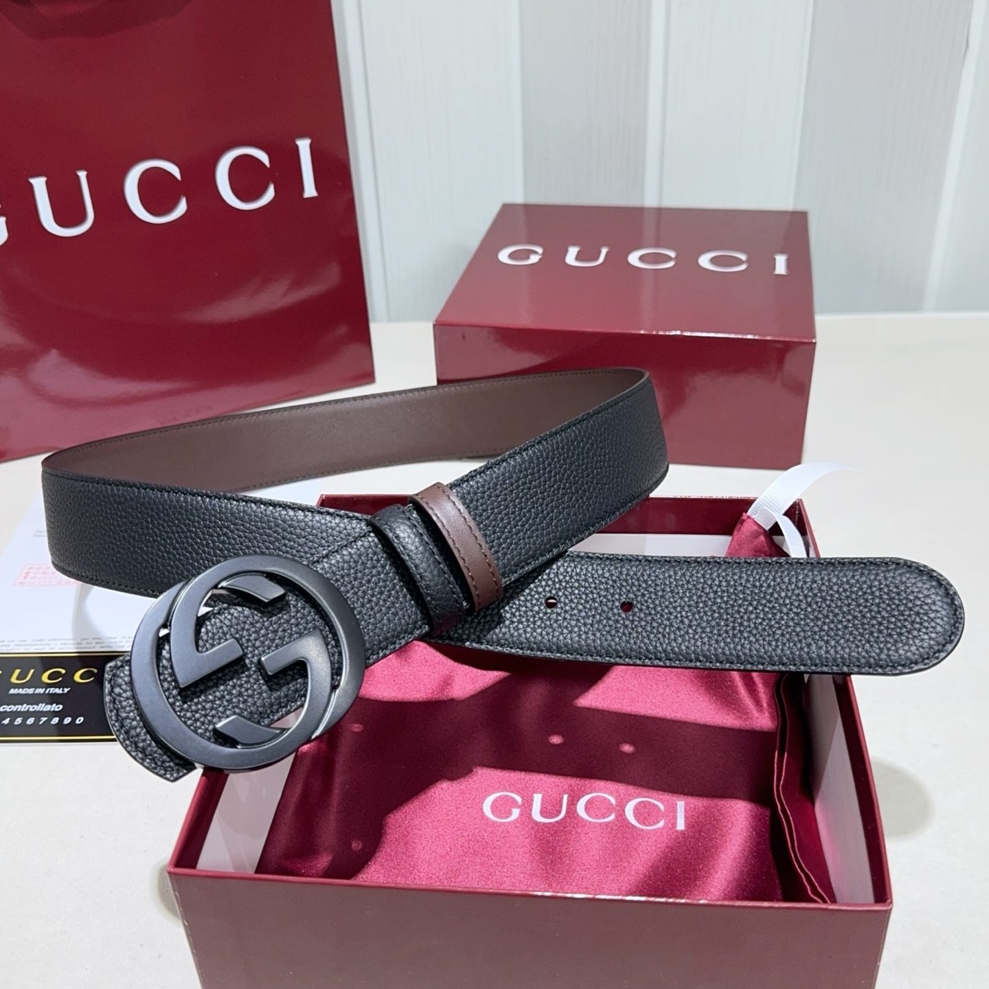 🌟Gucci（古奇）解锁腰带新品·细节实拍精选togo纹搭平纹头层牛皮打造，纹理细腻，双面设计可随心切换