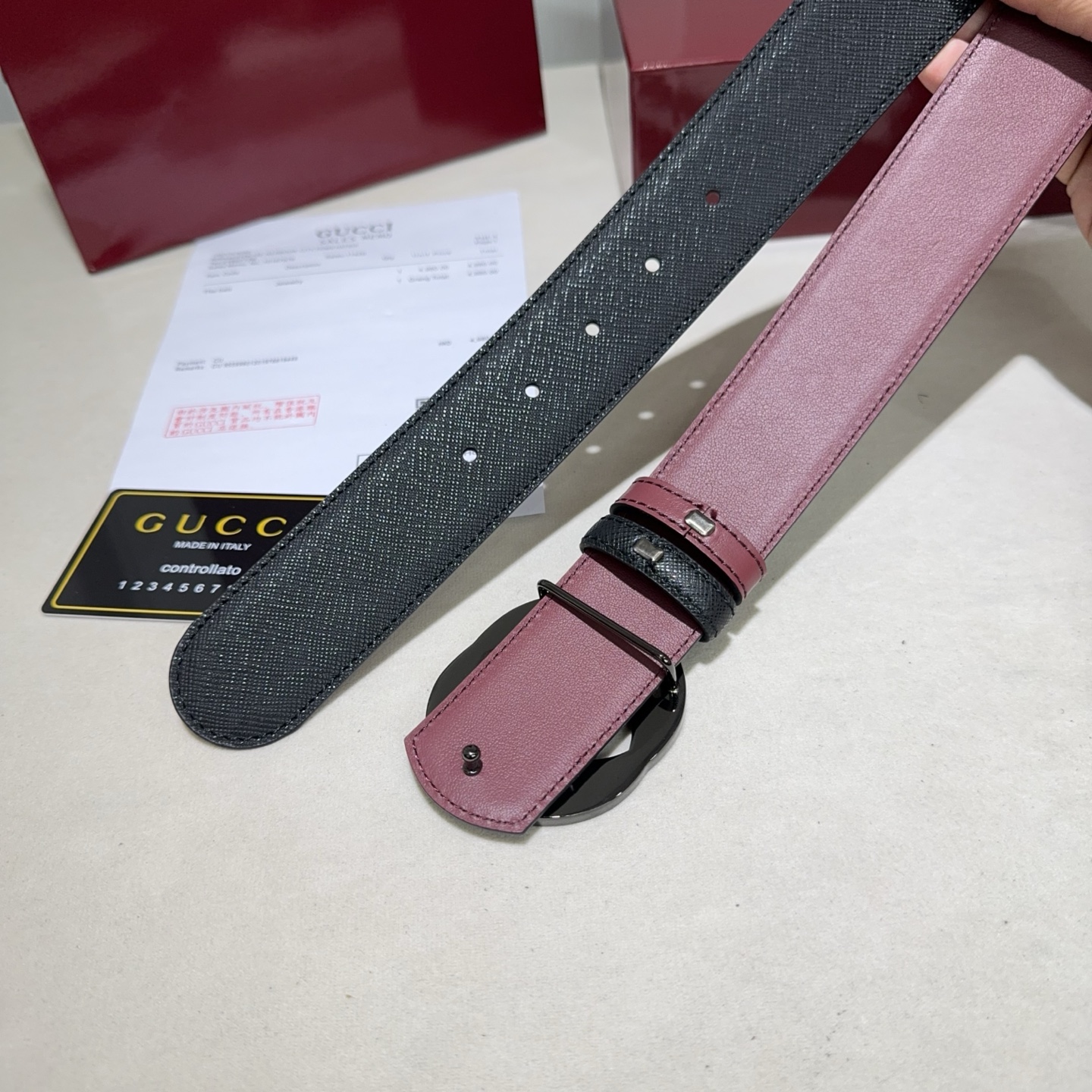 🌟Gucci（古奇）解锁腰带新品·细节实拍精选十字纹搭平纹头层牛皮打造，纹理细腻，双面设计可随心切换穿搭