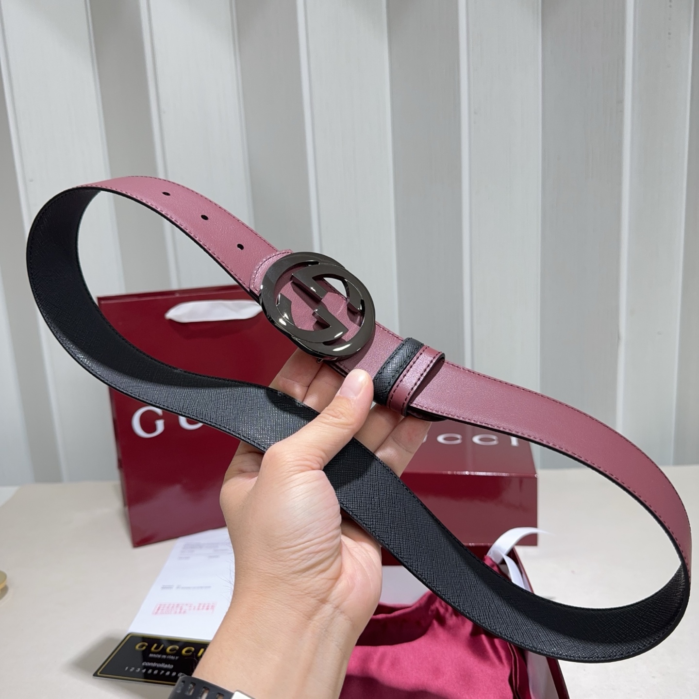 🌟Gucci（古奇）解锁腰带新品·细节实拍精选十字纹搭平纹头层牛皮打造，纹理细腻，双面设计可随心切换穿搭