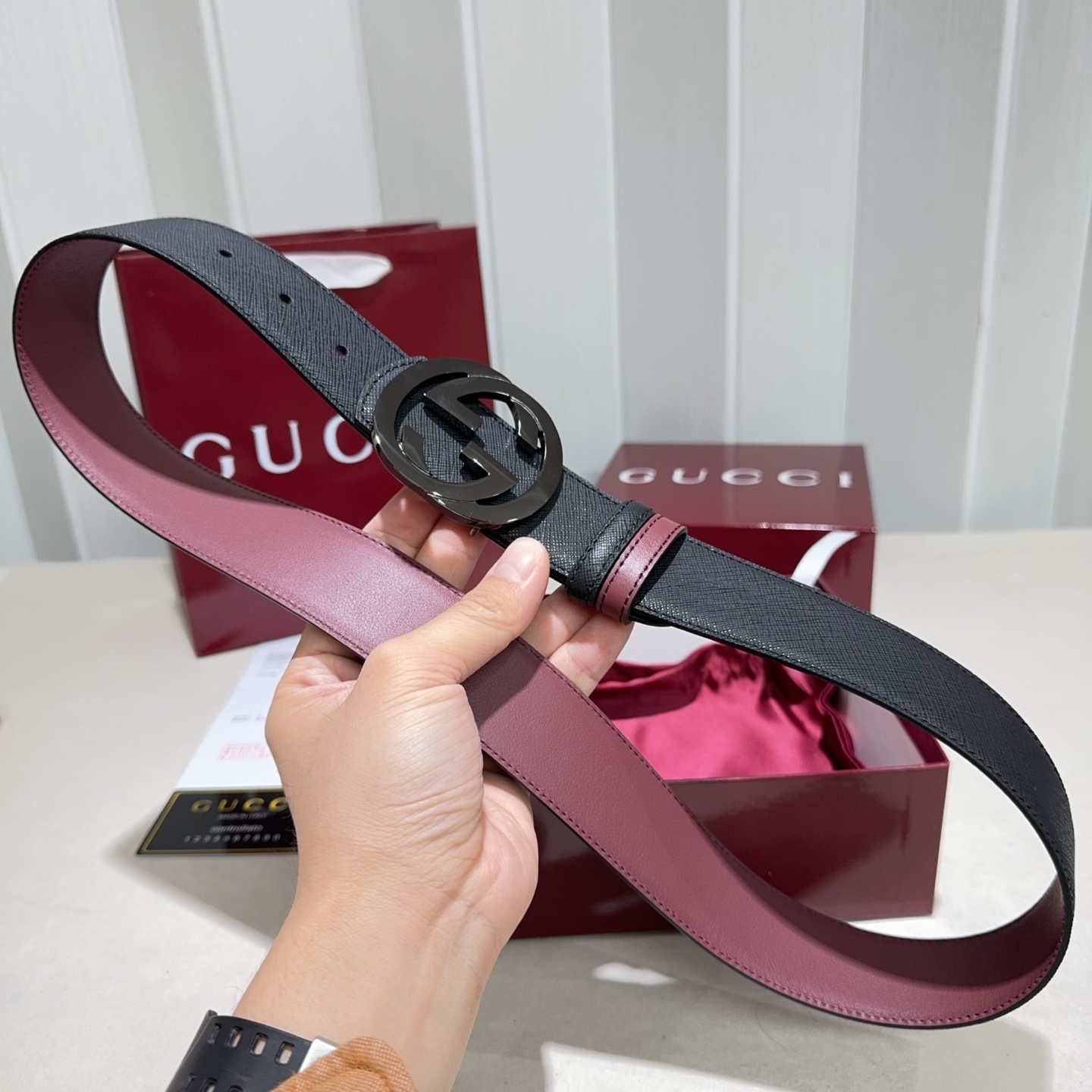 🌟Gucci（古奇）解锁腰带新品·细节实拍精选十字纹搭平纹头层牛皮打造，纹理细腻，双面设计可随心切换穿搭