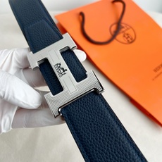 🎐 Hermès 🎐(爱马仕) 采用双面头层togo皮➕精品纯钢花纹扣头打造 ,双面可用,柔软细腻,时尚休闲易搭配,商务 🎐 Hermès 🎐(爱马仕) 采用双面头层togo皮➕精品纯钢花纹扣头打造 ,双面可用,柔软细腻,时尚休闲易搭配,商务