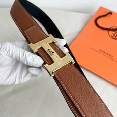 🎐 Hermès 🎐(爱马仕) 采用双面头层togo皮➕精品纯钢花纹扣头打造 ,双面可用,柔软细腻,时尚休闲易搭配,商务 🎐 Hermès 🎐(爱马仕) 采用双面头层togo皮➕精品纯钢花纹扣头打造 ,双面可用,柔软细腻,时尚休闲易搭配,商务