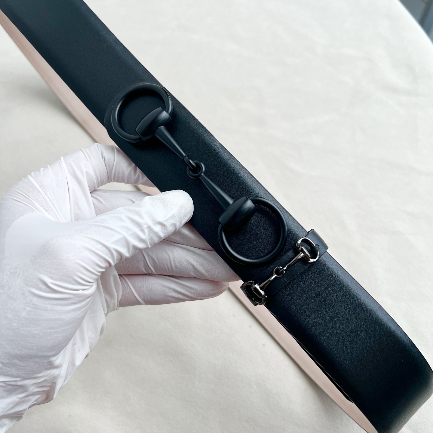 🌟Gucci(古奇)解锁腰带新品·细节实拍 精选十字纹搭平纹头层牛皮打造,纹理细腻,精品金属纯铜采用抛光工艺,光泽感拉满 🌟Gucci(古奇)解锁腰带新品·细节实拍 精选十字纹搭平纹头层牛皮打造,纹理细腻,精品金属纯铜采用抛光工艺,光泽感拉满
