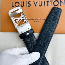 🎐 Louis Vuitton 🎐(路易·威登) 采用鲨鱼纹面togo纹底➕精品纯钢扣头打造 柔软细腻,时尚休闲易搭配, 🎐 Louis Vuitton 🎐(路易·威登) 采用鲨鱼纹面togo纹底➕精品纯钢扣头打造 柔软细腻,时尚休闲易搭配,