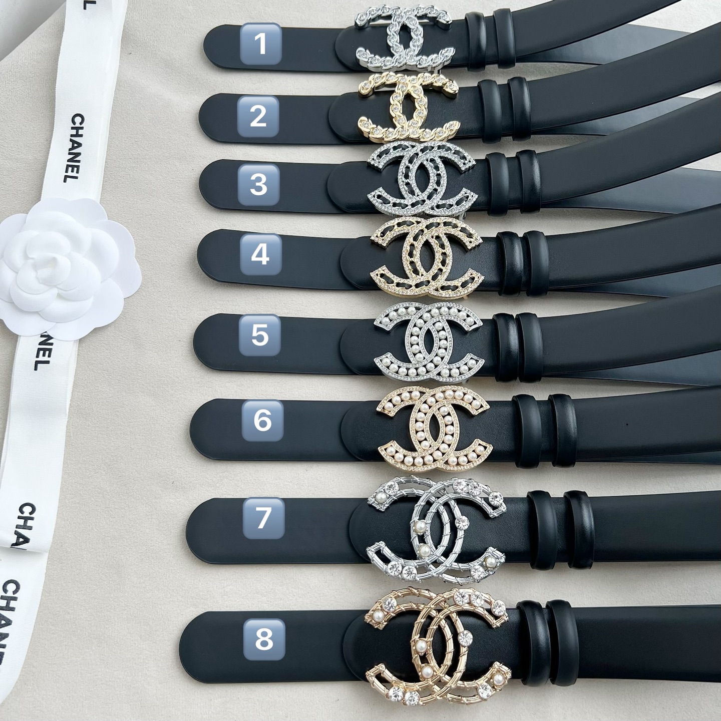 🎐 Chanel 🎐（香奈儿） 采用高光小牛面哑光小牛底➕纯铜精品扣头打造 柔软细腻，时尚休闲易搭配，商务百搭大方，简约