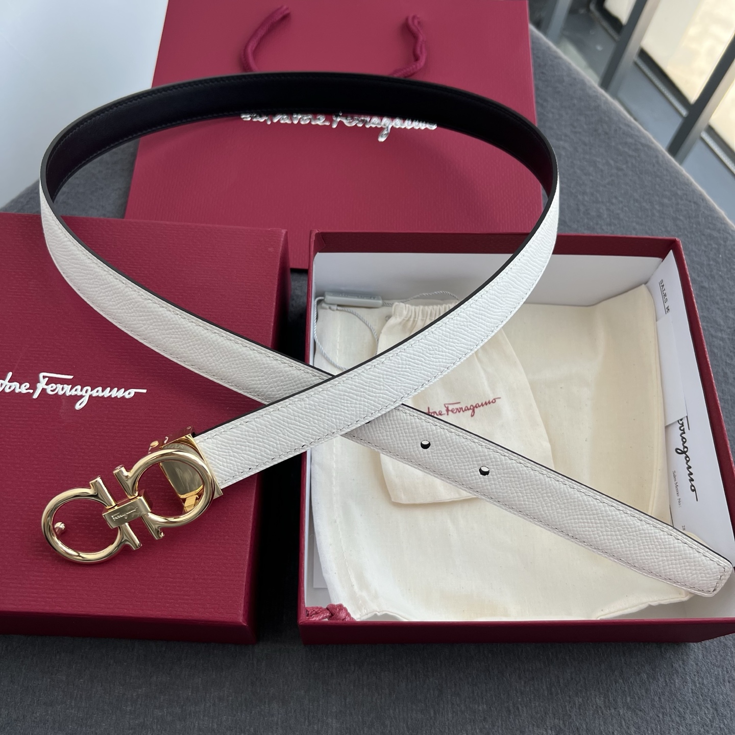 菲拉家🏠小妖带，2.5cm宽，最新款扣头logo官网同步