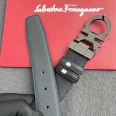 🎐 FERRAGAMO 🎐(菲拉格慕) 采用双面十字纹➕精品纯铜扣头打造 柔软细腻,双面可用,时尚休闲易搭配,商务百搭大 🎐 FERRAGAMO 🎐(菲拉格慕) 采用双面十字纹➕精品纯铜扣头打造 柔软细腻,双面可用,时尚休闲易搭配,商务百搭大