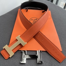 🎐 Hermès 🎐(爱马仕) 采用双面头层togo本色线➕精品经典H扣头打造 ,双面可用,柔软细腻,时尚休闲易搭配,商 🎐 Hermès 🎐(爱马仕) 采用双面头层togo本色线➕精品经典H扣头打造 ,双面可用,柔软细腻,时尚休闲易搭配,商