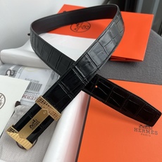 🎐 Hermès 🎐(爱马仕) 采用头层铁板鳄鱼纹➕360不绣钢包头扣打造 ,双面可用,柔软细腻,时尚休闲易搭配,商务百 🎐 Hermès 🎐(爱马仕) 采用头层铁板鳄鱼纹➕360不绣钢包头扣打造 ,双面可用,柔软细腻,时尚休闲易搭配,商务百