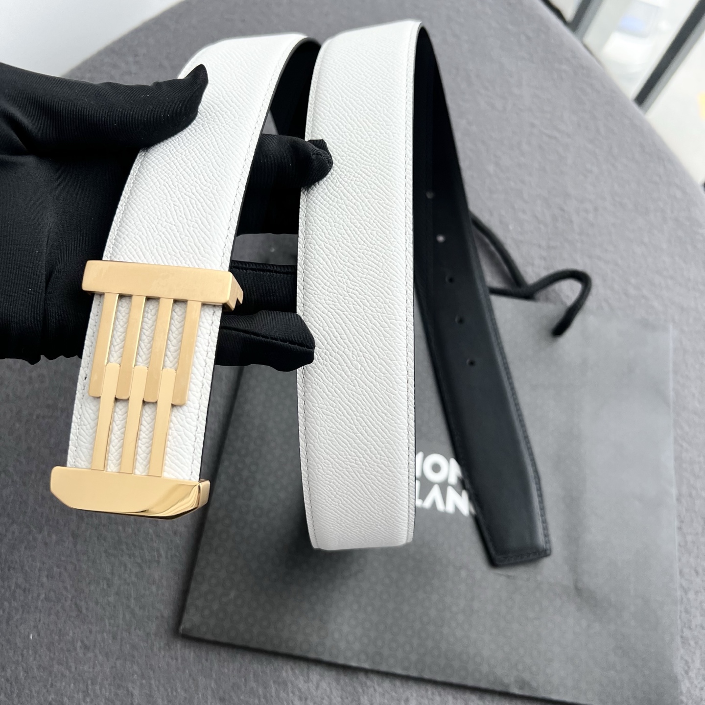 🎐 Montblanc 🎐（万宝龙） 手掌纹 ➕360不锈钢精品扣头打造 柔软细腻，休闲商务，百搭大方，商务休闲！ 尺寸