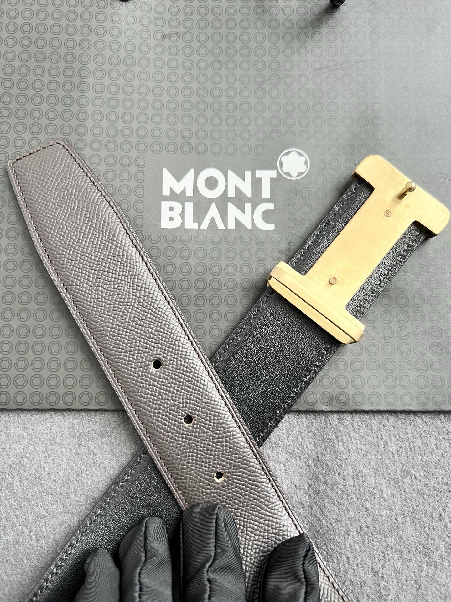 🎐 Montblanc 🎐（万宝龙） 手掌纹 ➕360不锈钢精品扣头打造 柔软细腻，休闲商务，百搭大方，商务休闲！ 尺寸