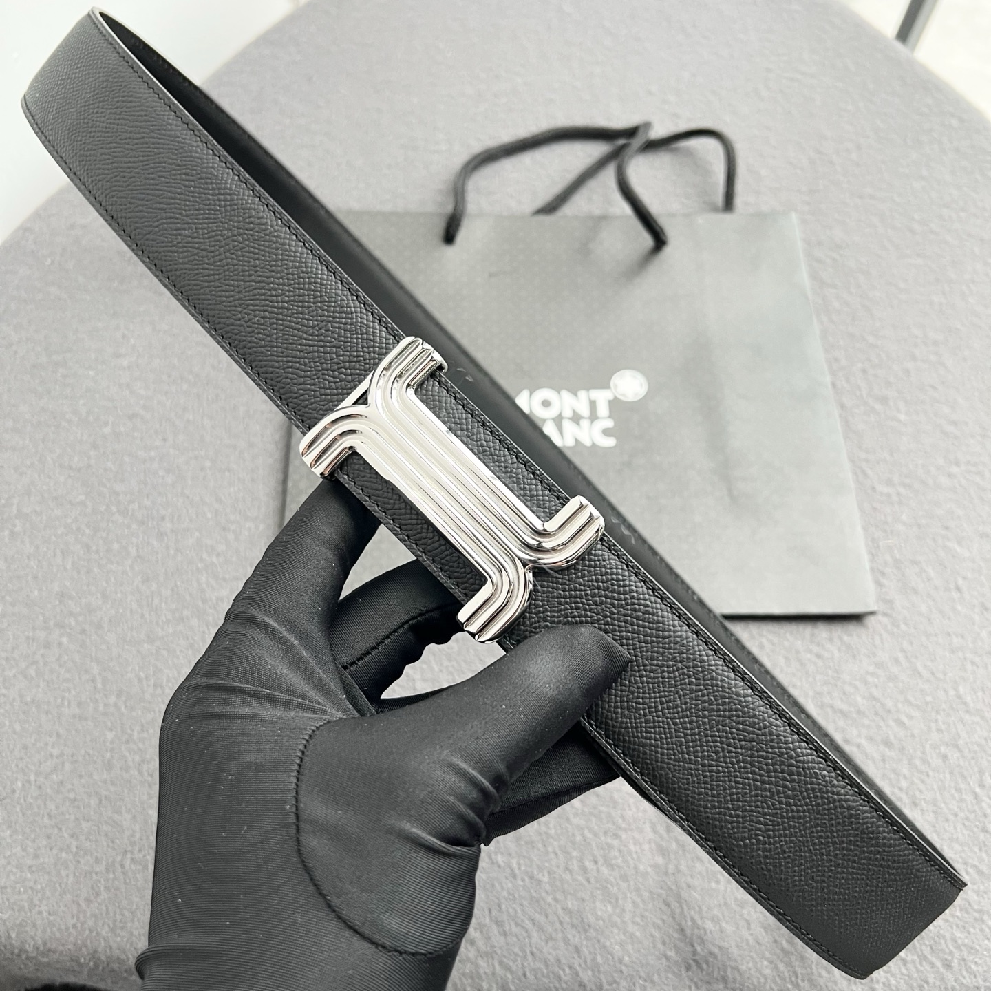 🎐 Montblanc 🎐（万宝龙） 手掌纹 ➕360不锈钢精品扣头打造 柔软细腻，休闲商务，百搭大方，商务休闲！ 尺寸