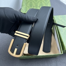 🌟Gucci(古奇)解锁腰带新品·细节实拍 精选小牛纹搭平纹头层牛皮打造,纹理细腻,双面设计可随心切换穿搭风格;精品金属 🌟Gucci(古奇)解锁腰带新品·细节实拍 精选小牛纹搭平纹头层牛皮打造,纹理细腻,双面设计可随心切换穿搭风格;精品金属