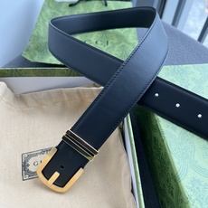 🌟Gucci(古奇)解锁腰带新品·细节实拍 精选小牛纹搭平纹头层牛皮打造,纹理细腻,双面设计可随心切换穿搭风格;精品金属 🌟Gucci(古奇)解锁腰带新品·细节实拍 精选小牛纹搭平纹头层牛皮打造,纹理细腻,双面设计可随心切换穿搭风格;精品金属