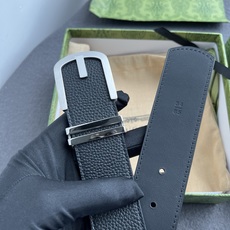 🌟Gucci(古奇)解锁腰带新品·细节实拍 精选togo纹搭平纹头层牛皮打造,纹理细腻,双面设计可随心切换穿搭风格;精品 🌟Gucci(古奇)解锁腰带新品·细节实拍 精选togo纹搭平纹头层牛皮打造,纹理细腻,双面设计可随心切换穿搭风格;精品