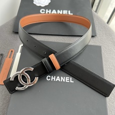 香家新款双面腰带 Chanel 经典双面腰带,选用优质小牛皮,更适合夏季,搭配裤子裙子都很合适,百搭款特别赞👍,整体细节 香家新款双面腰带 Chanel 经典双面腰带,选用优质小牛皮,更适合夏季,搭配裤子裙子都很合适,百搭款特别赞👍,整体细节