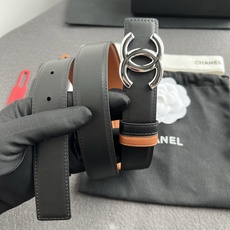 香家新款双面腰带 Chanel 经典双面腰带,选用优质小牛皮,更适合夏季,搭配裤子裙子都很合适,百搭款特别赞👍,整体细节 香家新款双面腰带 Chanel 经典双面腰带,选用优质小牛皮,更适合夏季,搭配裤子裙子都很合适,百搭款特别赞👍,整体细节