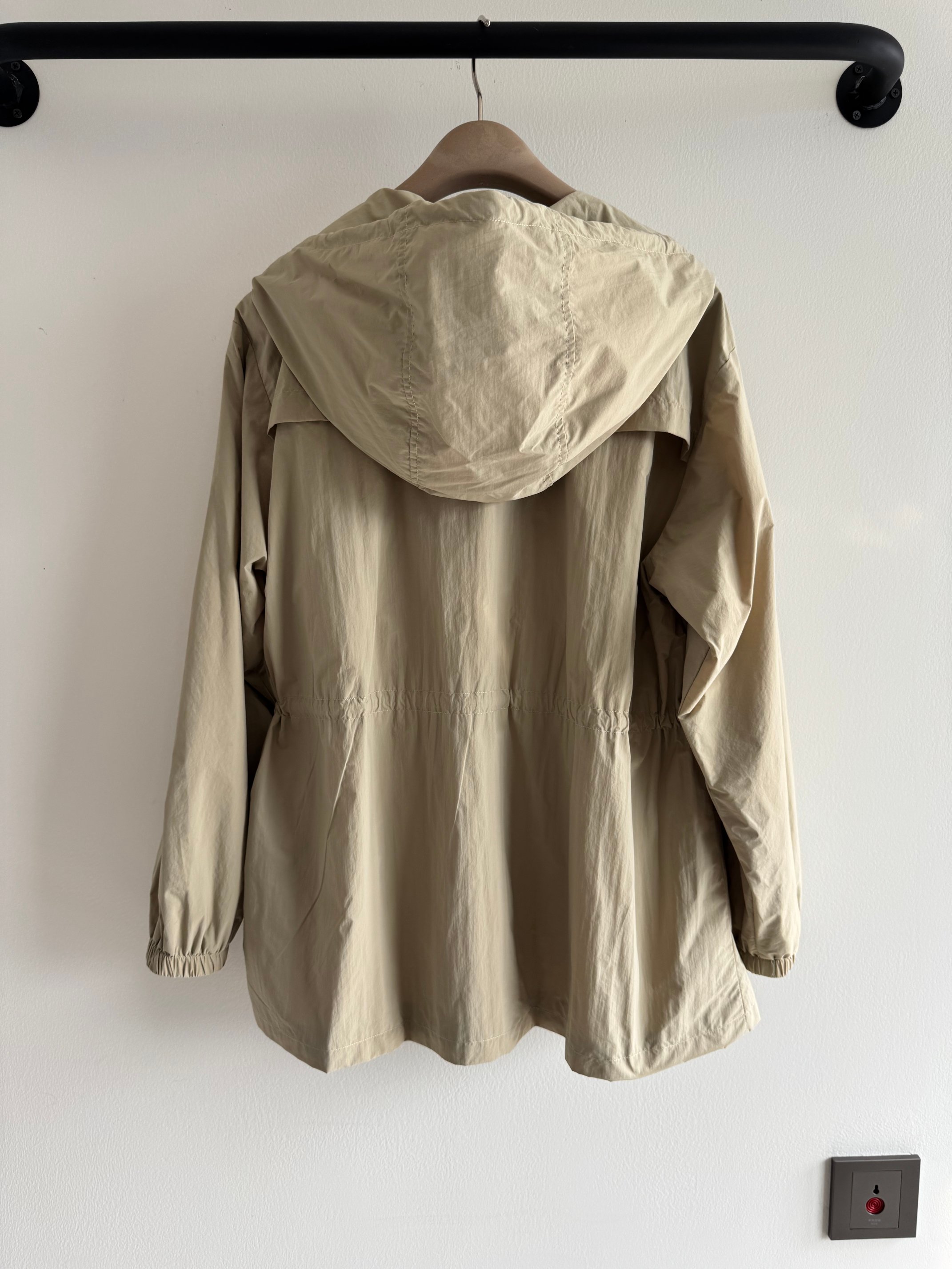 Drawstring Waist Jacket & Nylon Shorts Set - Lightweight, Breathable, & Chic 7 a1739866149449 1347