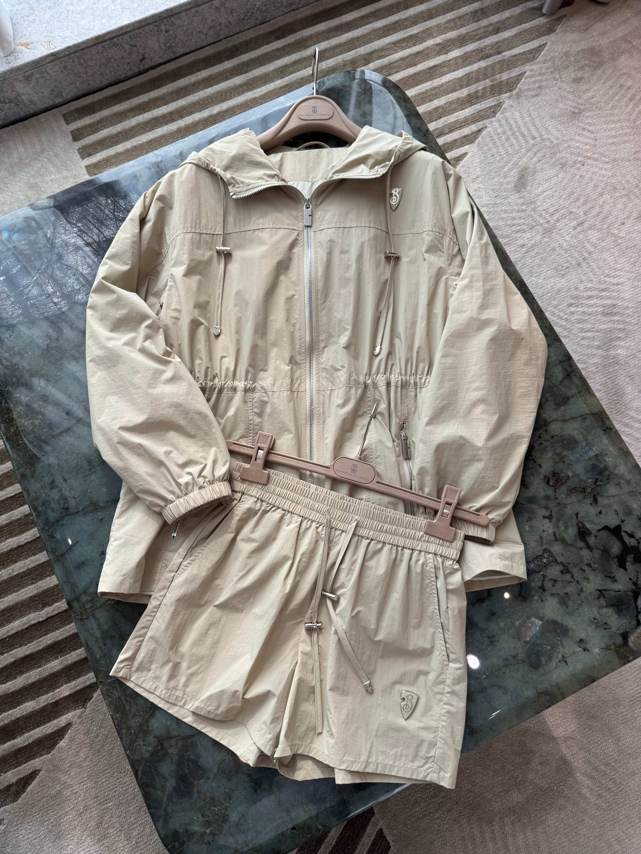 Drawstring Waist Jacket & Nylon Shorts Set - Lightweight, Breathable, & Chic 2 a1739866153172 7081