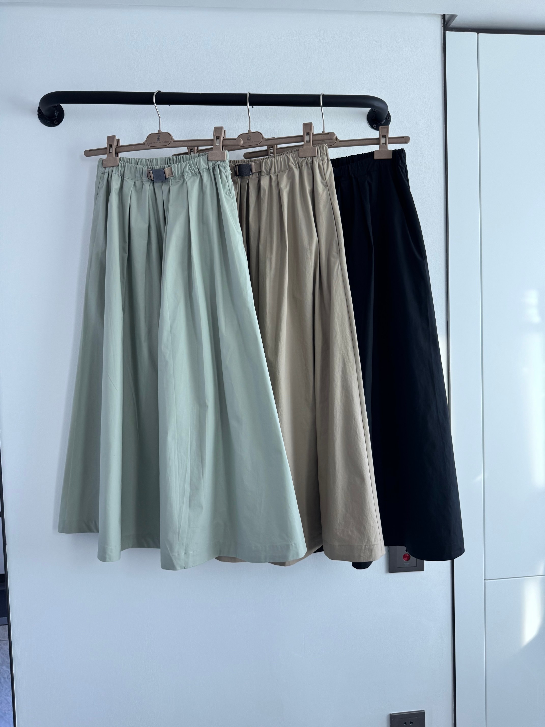 Brunello Cucinelli Inspired High-Waisted Cotton Maxi Skirt with Elastic Waistband 2 a1749547877206 5237