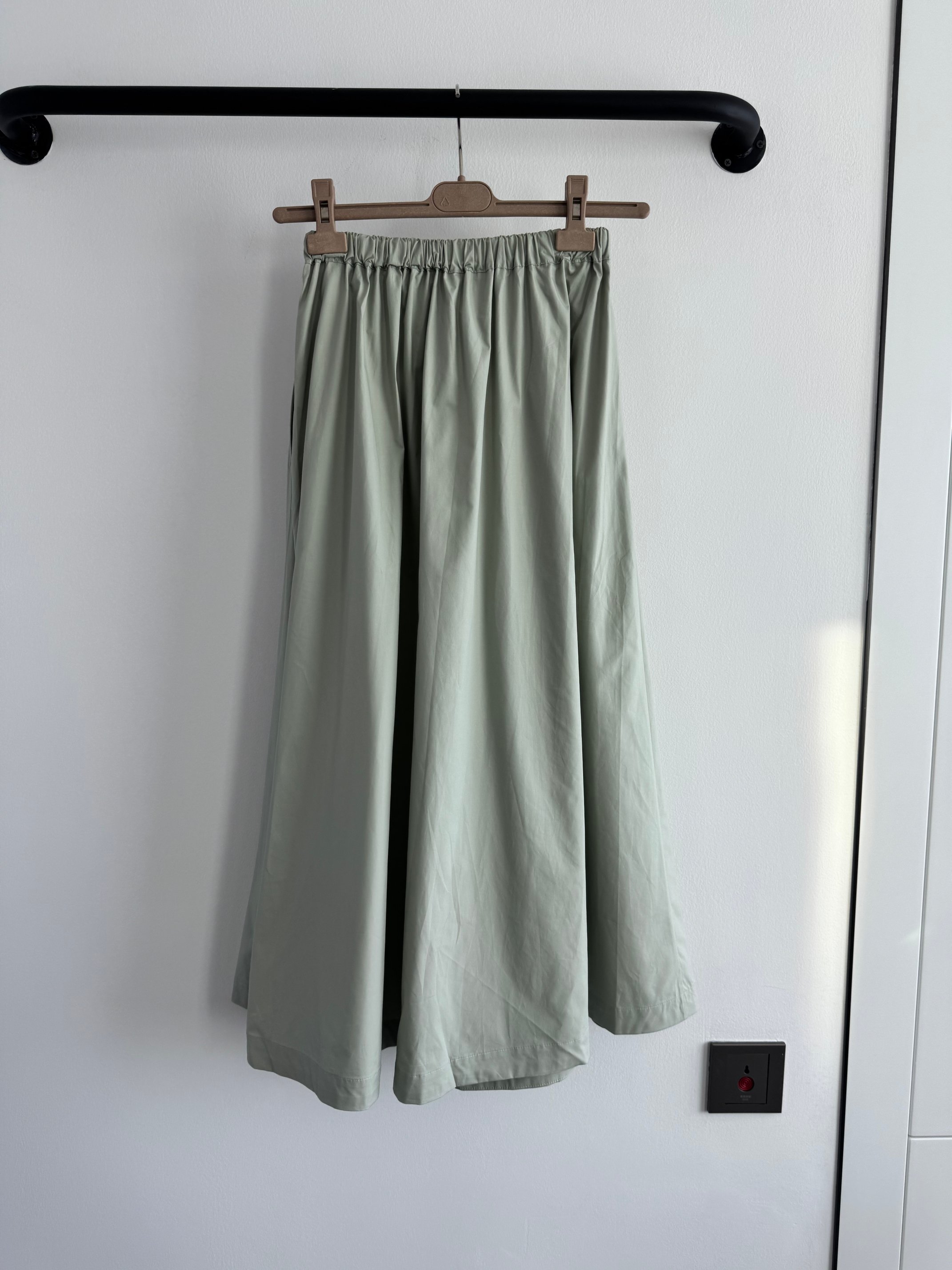 Brunello Cucinelli Inspired High-Waisted Cotton Maxi Skirt with Elastic Waistband 4 a1749547877273 8733
