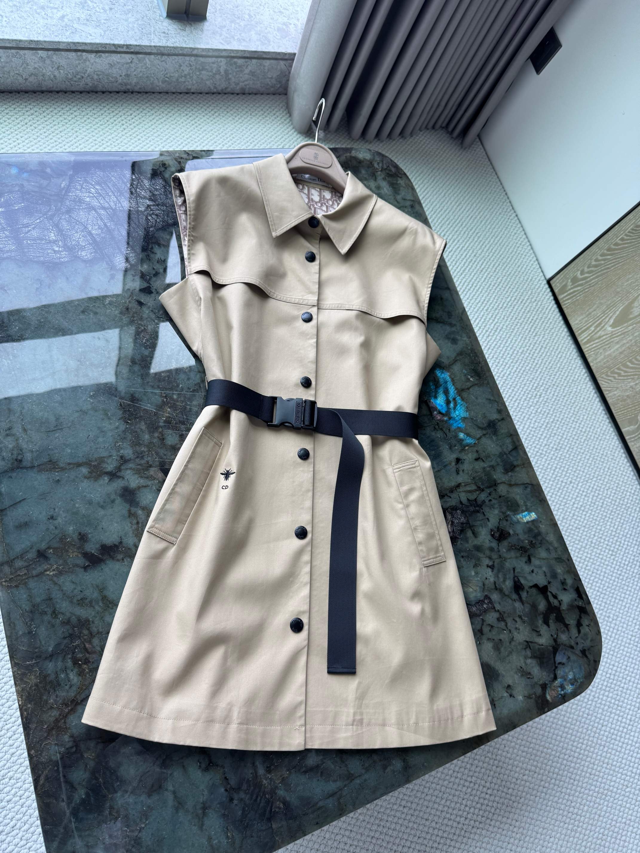 Khaki Sleeveless Workwear Dress with Bee Embroidery and Belted Waist 3 a1749713477868 7064
