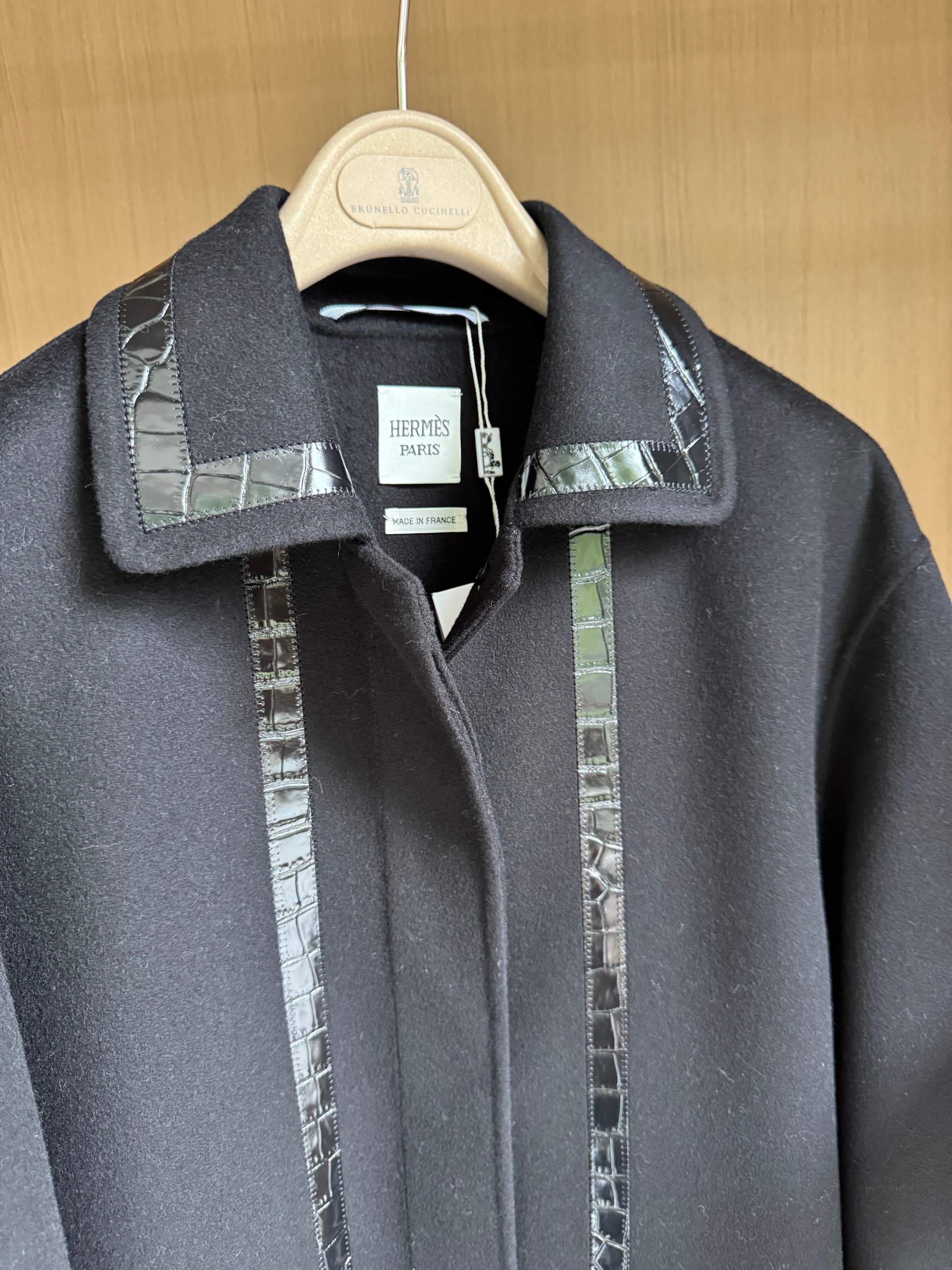 Handmade Embroidered Short Cashmere Coat - Luxurious & Exquisite HMS-2025 5 a1756627423878 2416