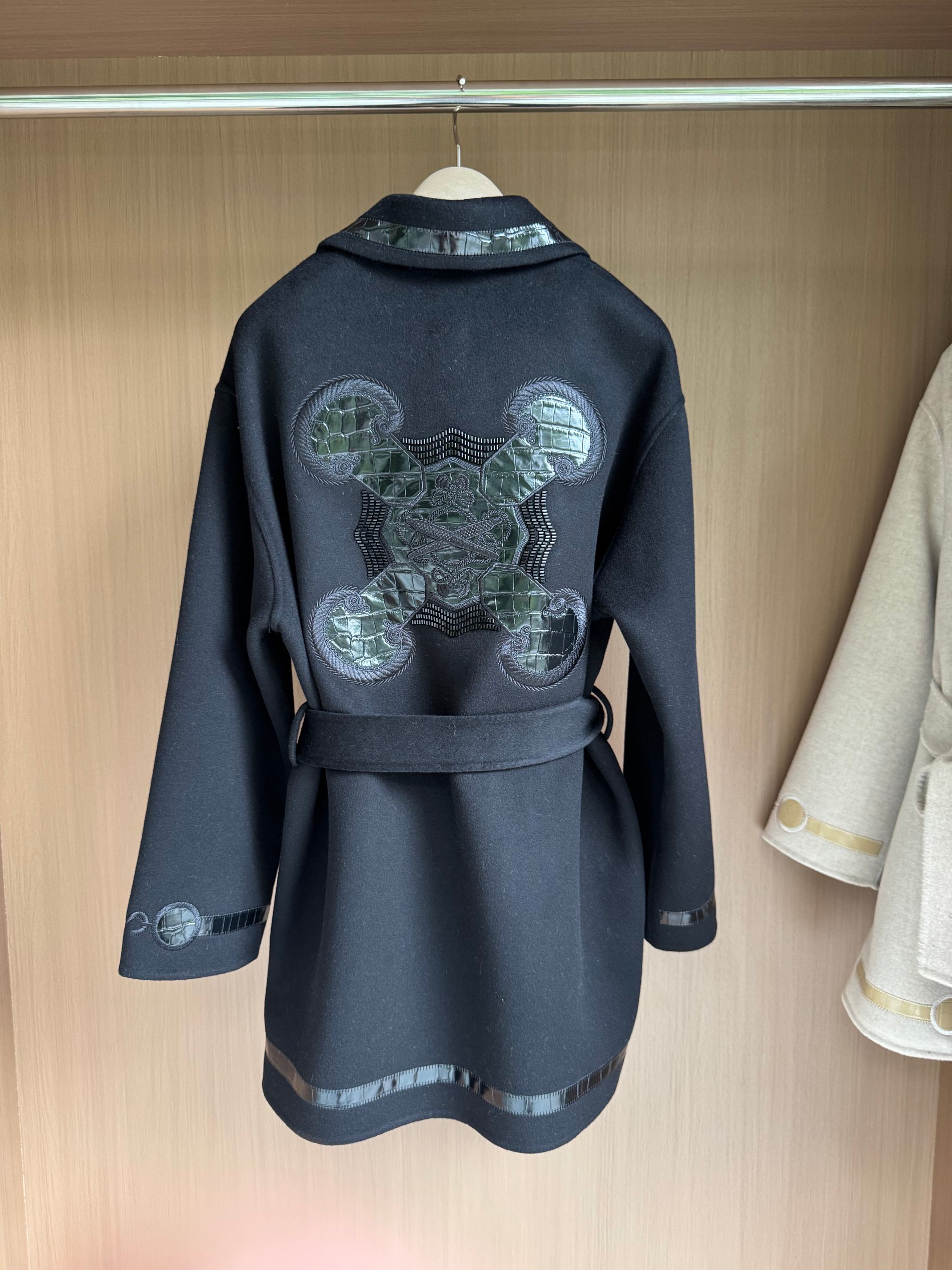 Handmade Embroidered Short Cashmere Coat - Luxurious & Exquisite HMS-2025 9 a1756627426918 5342
