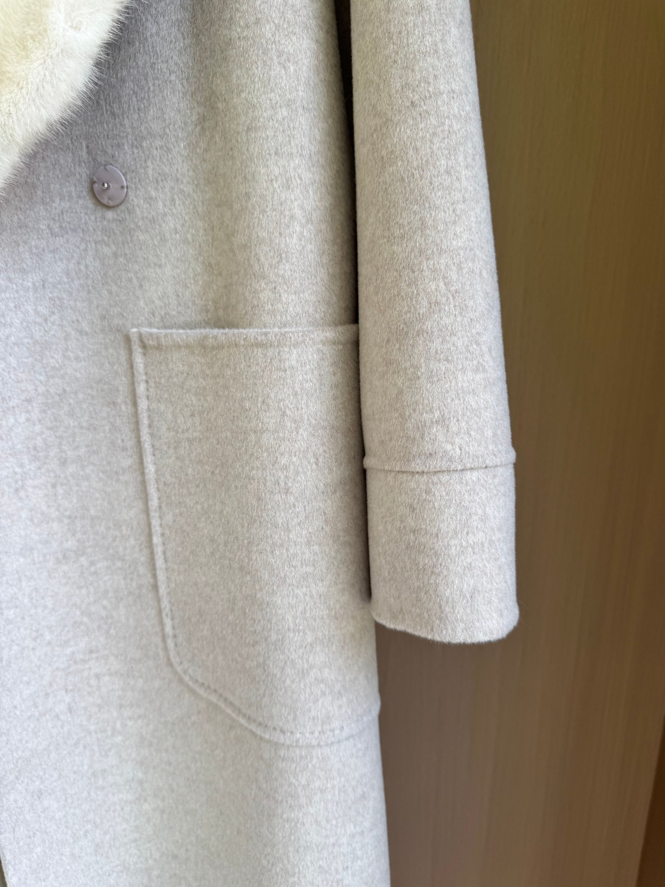 Elegant Mink Collar Cashmere Long Coat - Timeless Style & Luxurious Comfort 8 a1756799591380 6450