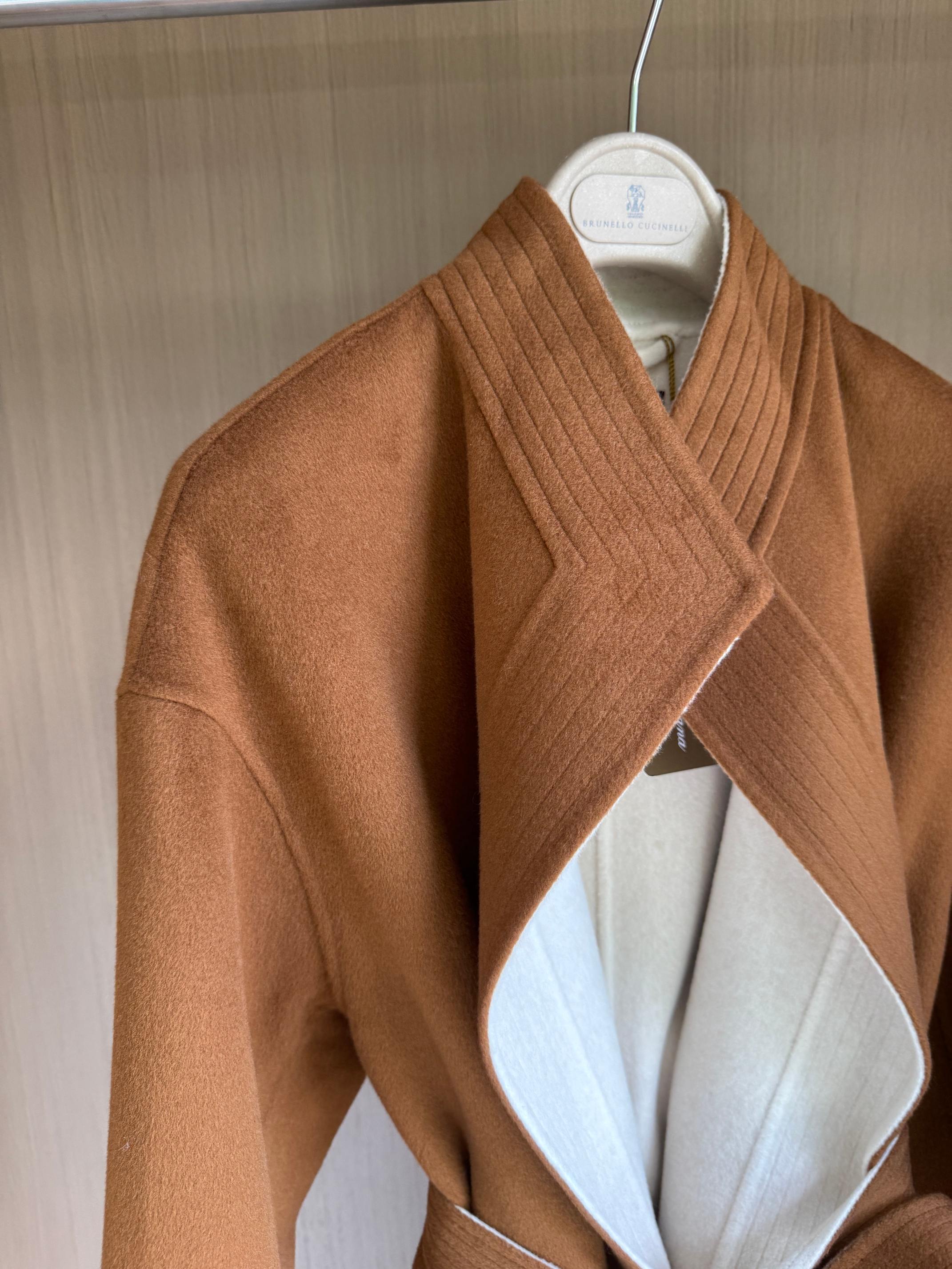 Luxurious Double-Faced Cashmere Coat with Belt - Elegant and Warm 4 a1757052326396 5851