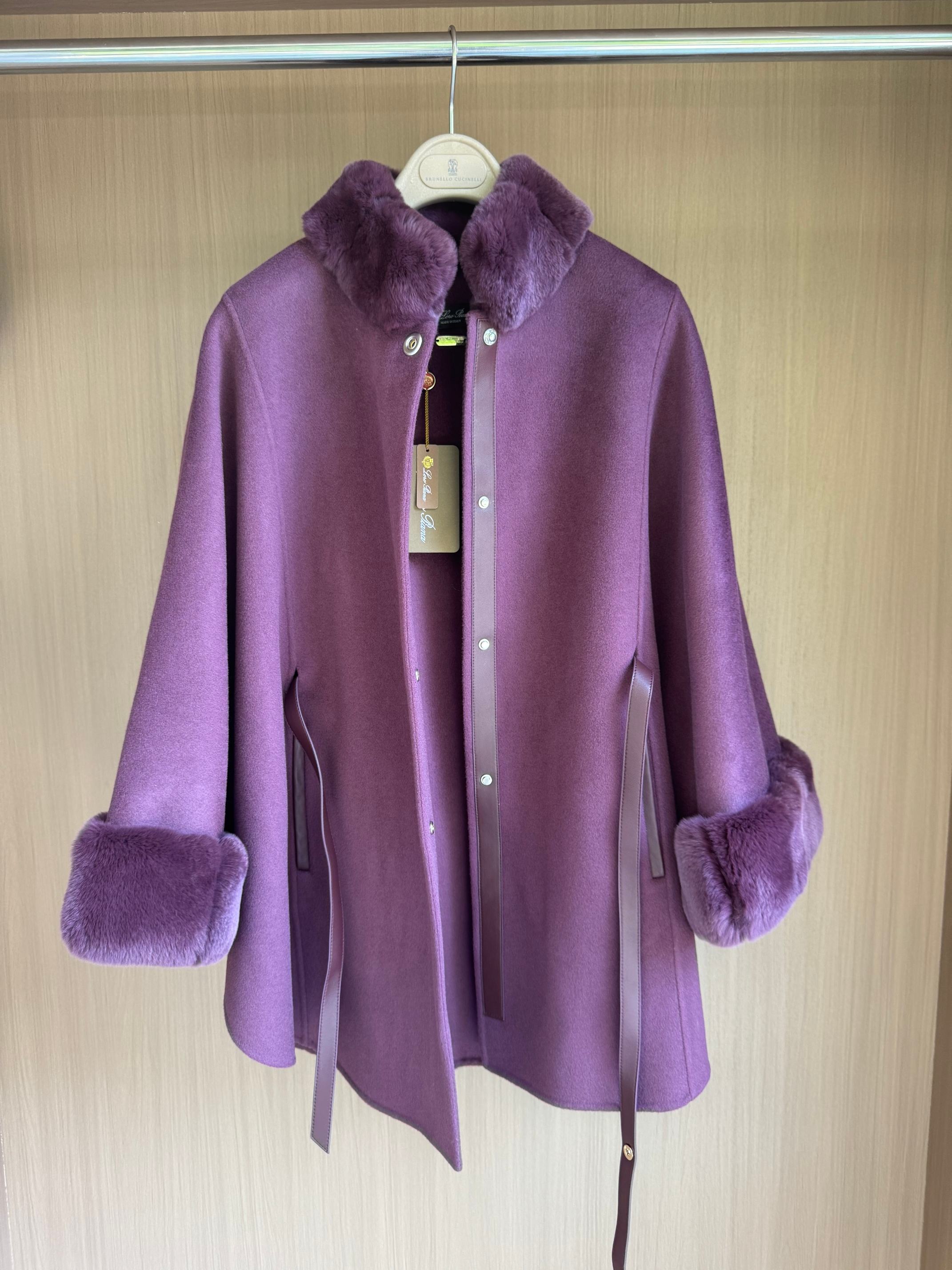 Elegant Wool Blend Cape Coat with Faux Fur Collar - 9 Colors Available 3 a1757139419563 4417