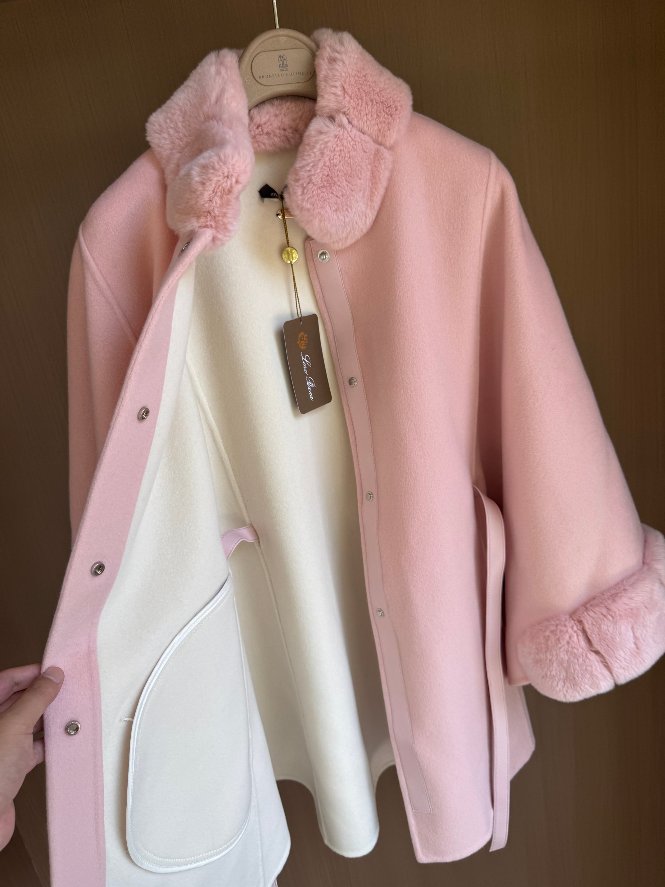 Elegant Wool Blend Cape Coat with Genuine Leather Belt - 9 Stylish Colors 4 a1757141381240 2774