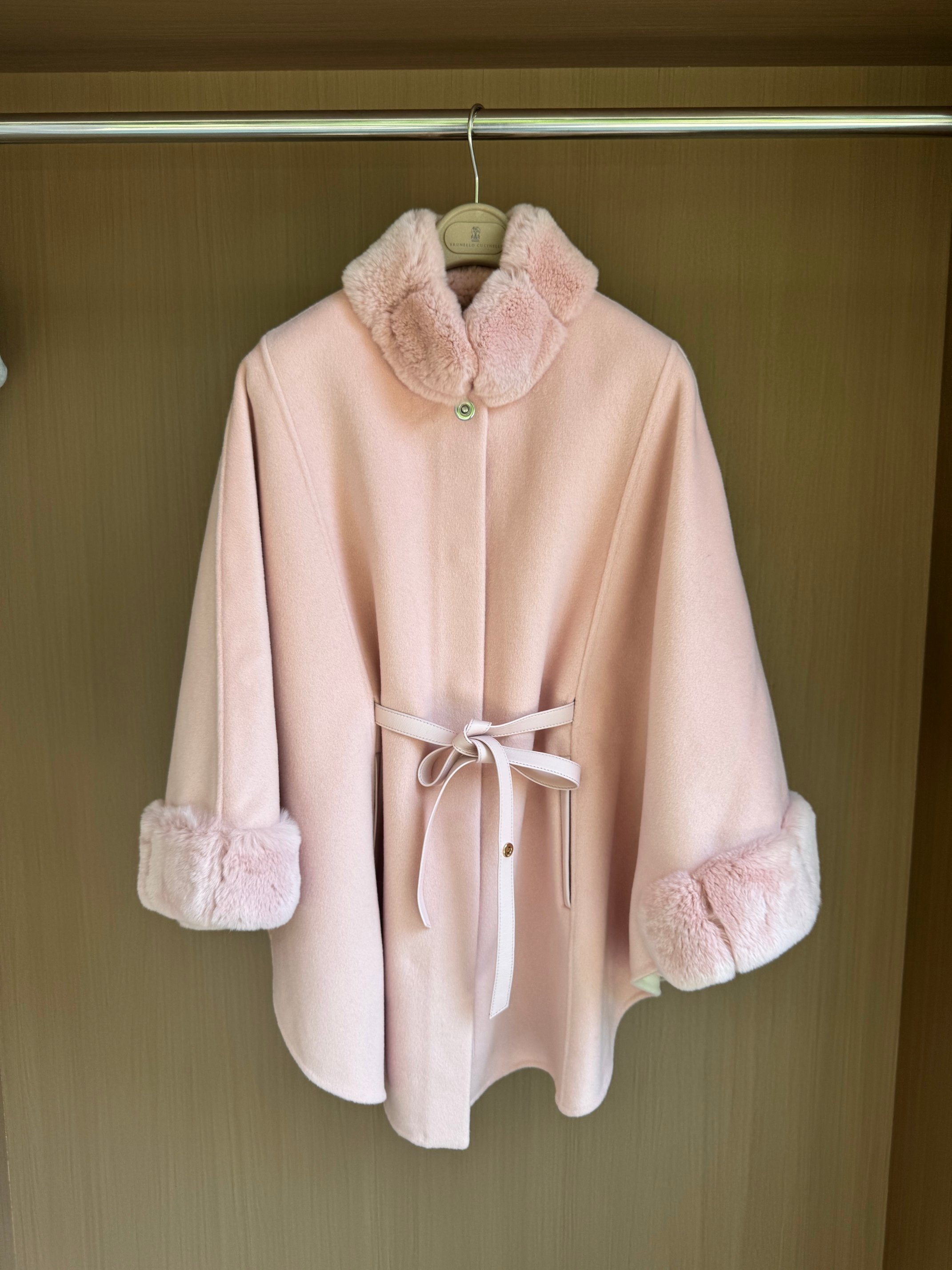 Elegant Wool Blend Cape Coat with Genuine Leather Belt - 9 Stylish Colors 2 a1757141381255 1766