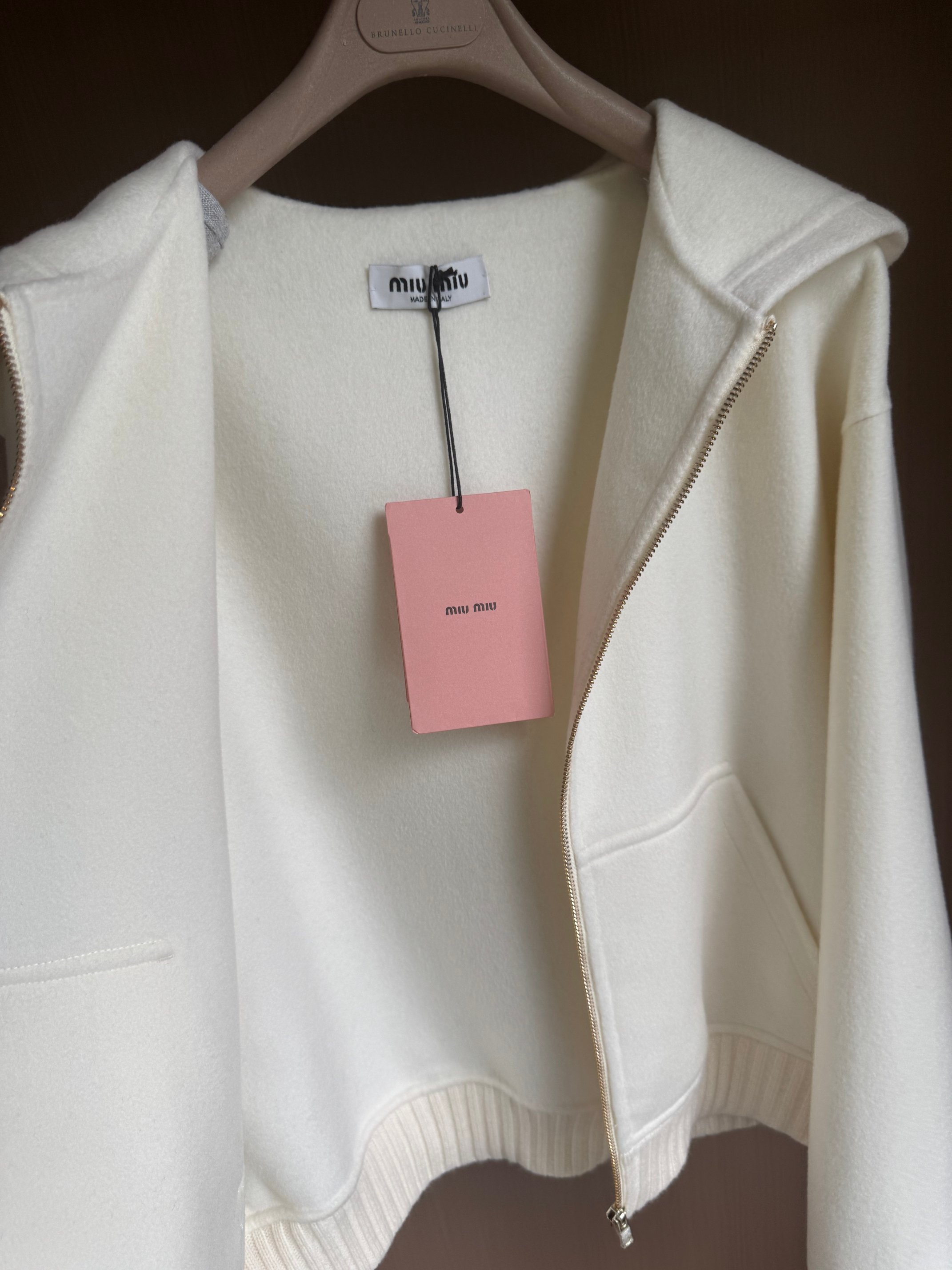 MI*U Women's Zip-Up Hooded Wool-Cashmere Blend Short Coat - Elegant & Warm 4 a1757408152989 7082