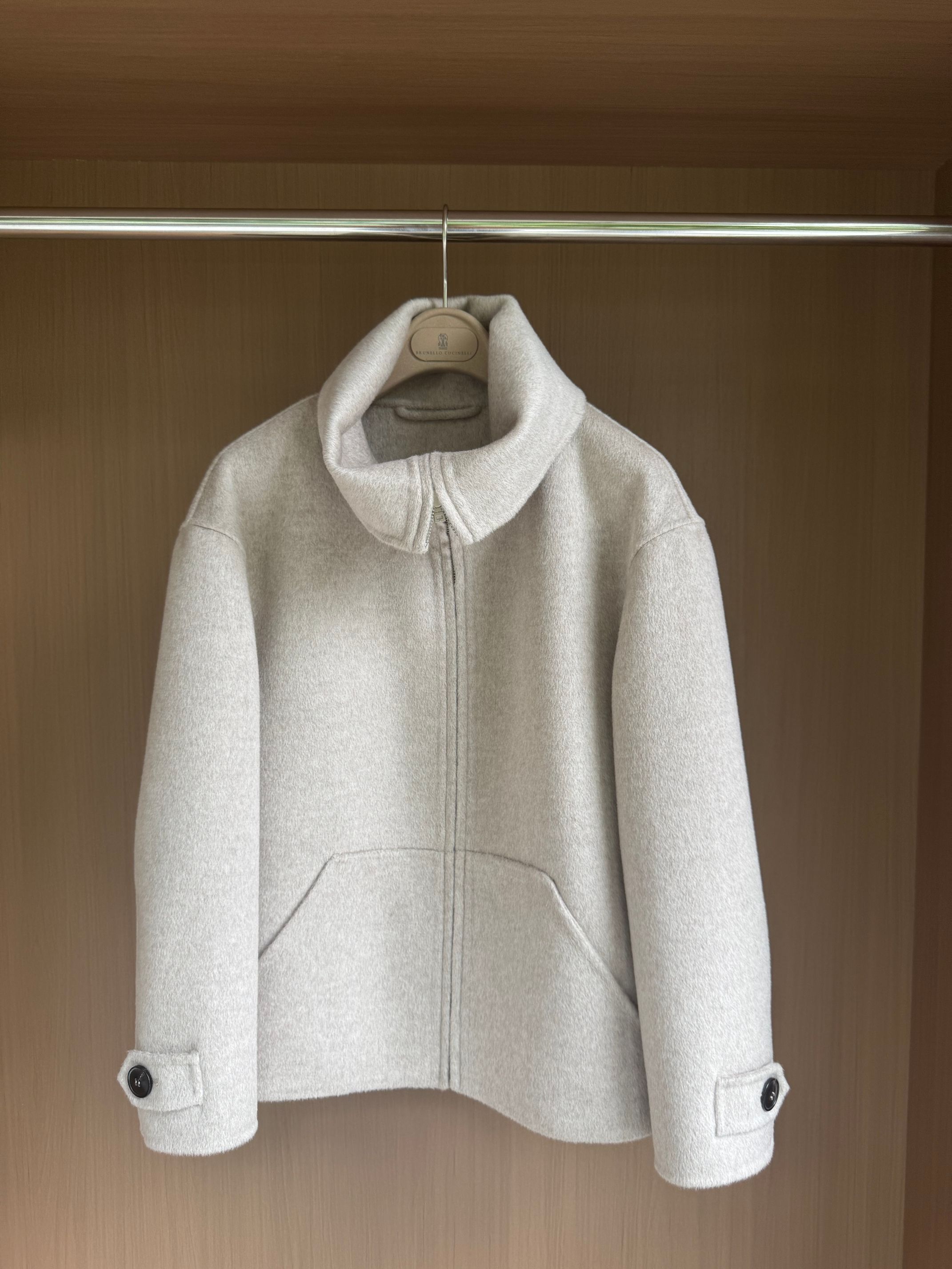 ACN Wool-Blend Knit Jacket: Soft, Warm, and Stylish Autumn/Winter Essential 5 a1757409439826 0774