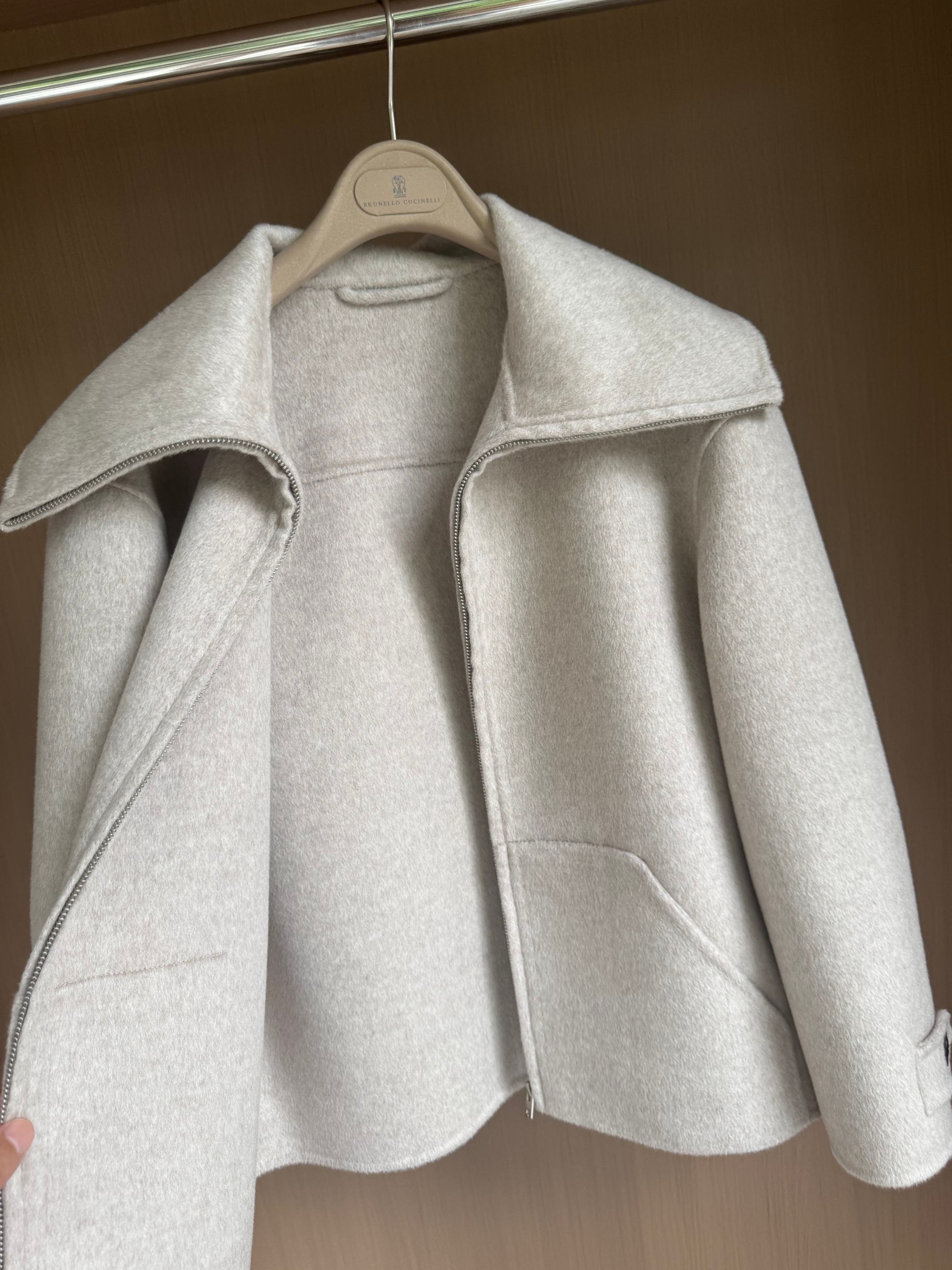 ACN Wool-Blend Knit Jacket: Soft, Warm, and Stylish Autumn/Winter Essential 4 a1757409439996 8874