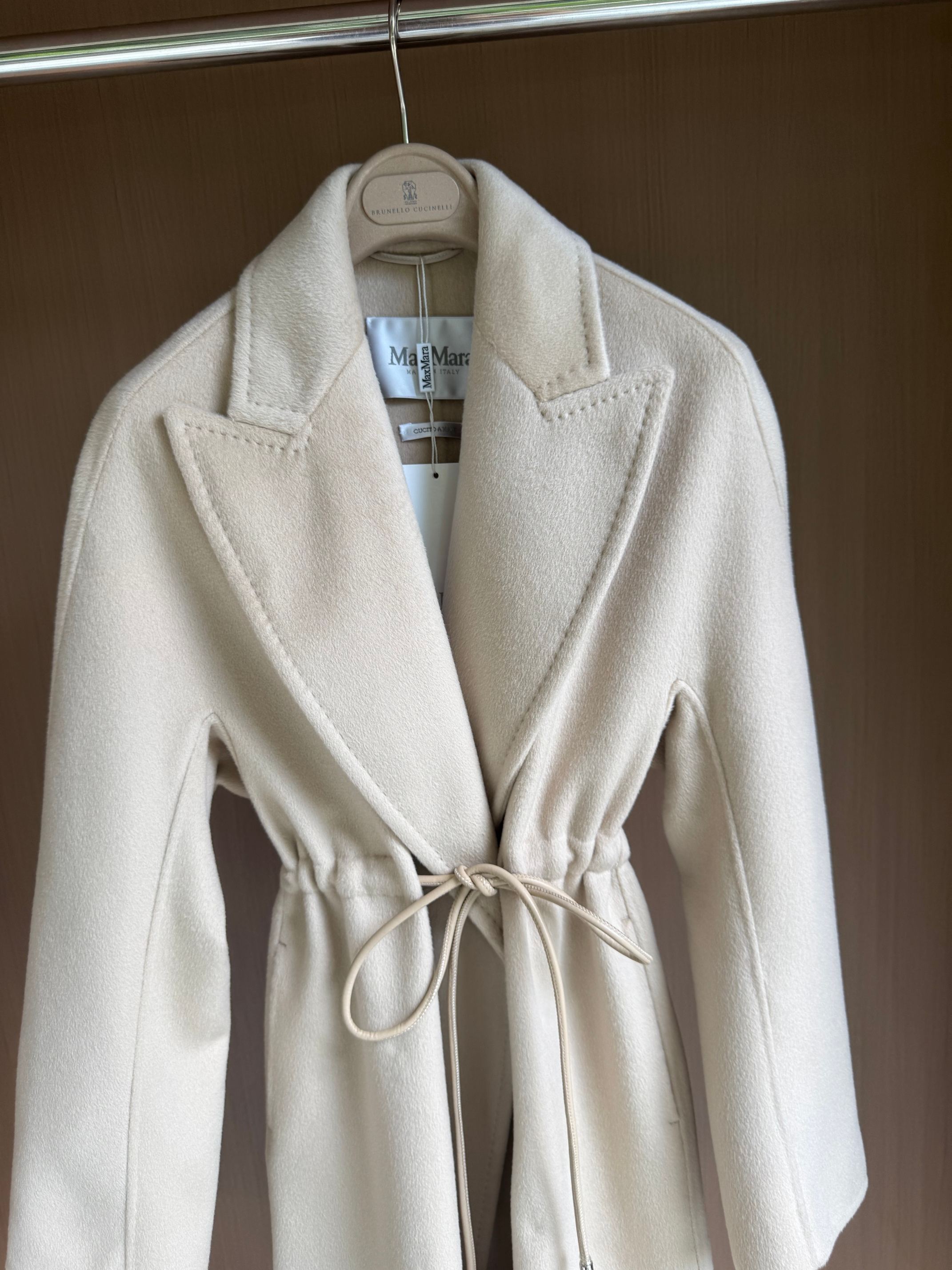Elegant Drawstring Wool Coat - Runway Inspired, Luxurious & Soft Fabric 4 a1758167160180 6585