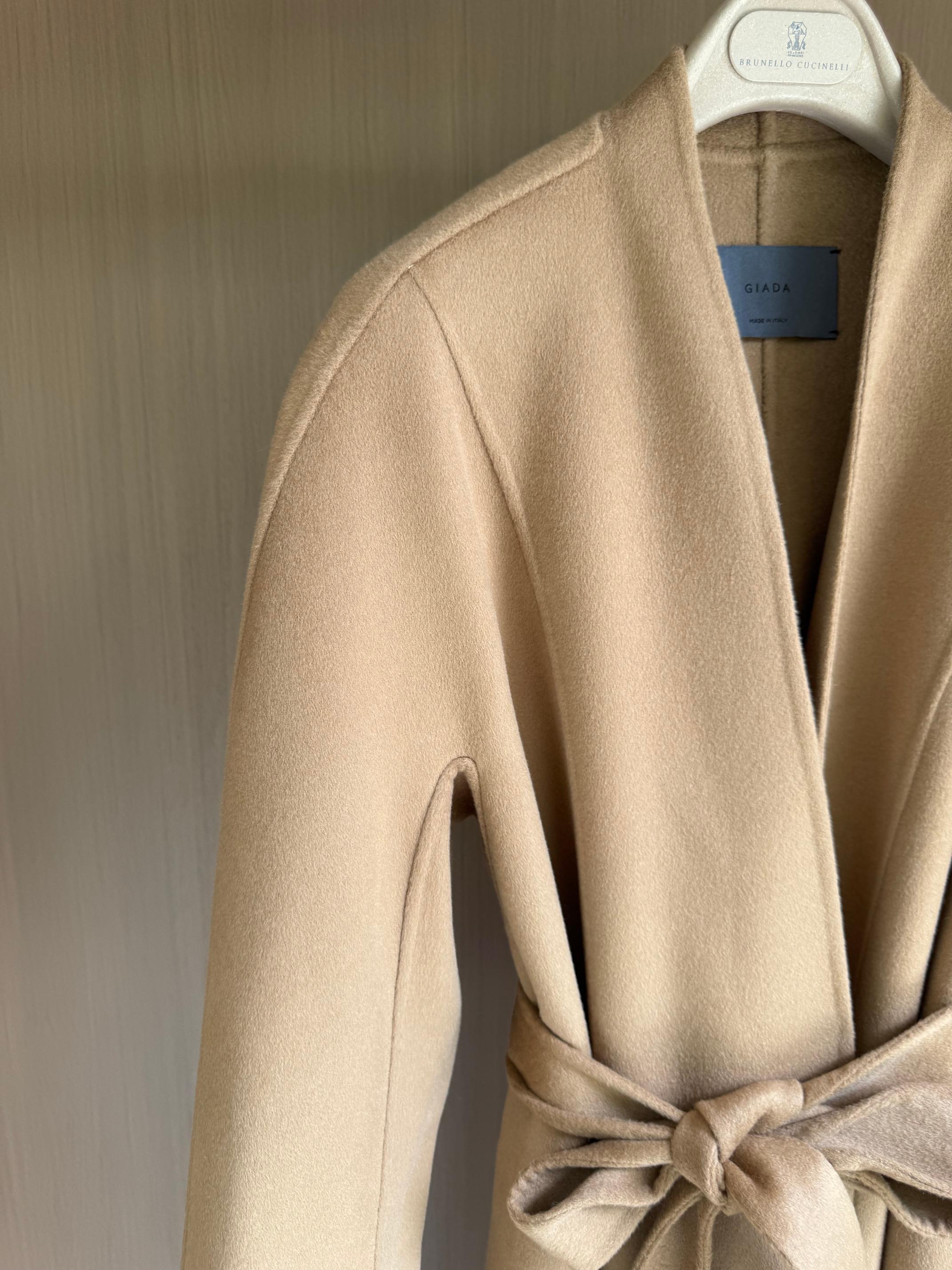 Elegant Camel Pure Cashmere Wool Coat with Y-Neckline | GD-2025 7 a1758879356125 3801