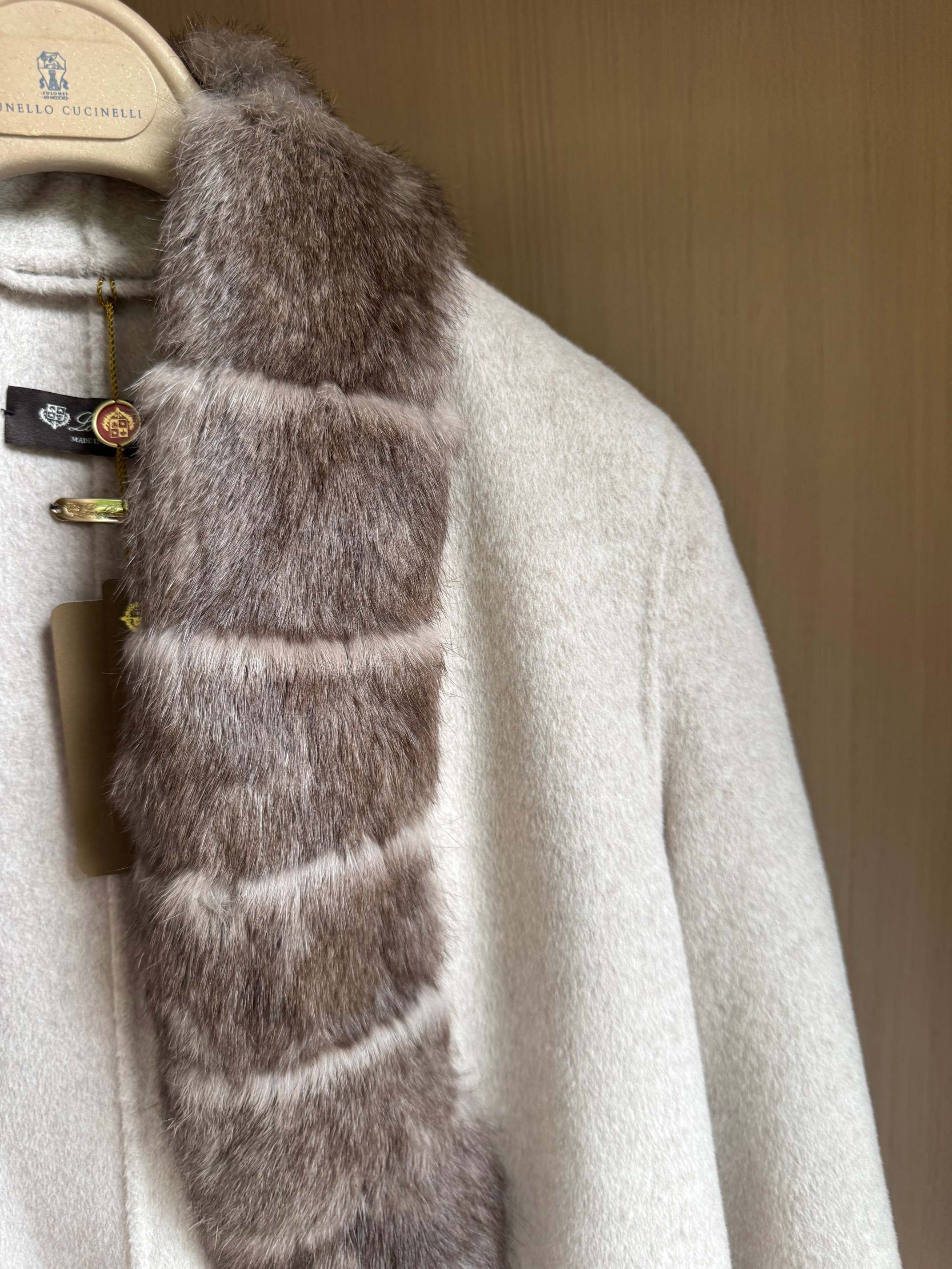 Braschi Cashmere Coat with Fur Collar, Italian Design, Luxury Outerwear 5 a1759044128554 2872