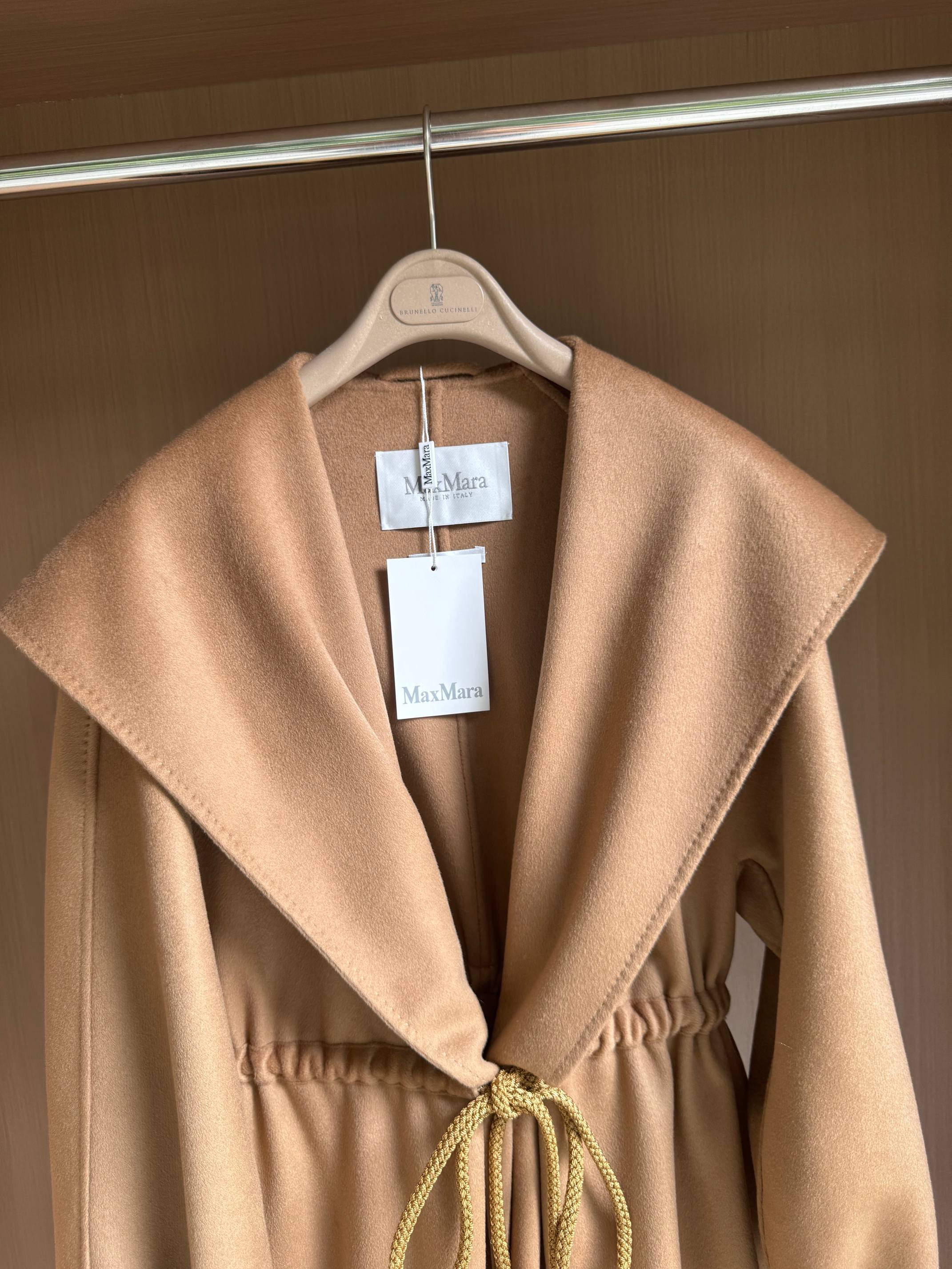 Hooded Drawstring 100% Cashmere Coat, Elegant & Cozy Winter Essential 5 a1760079048225 6284