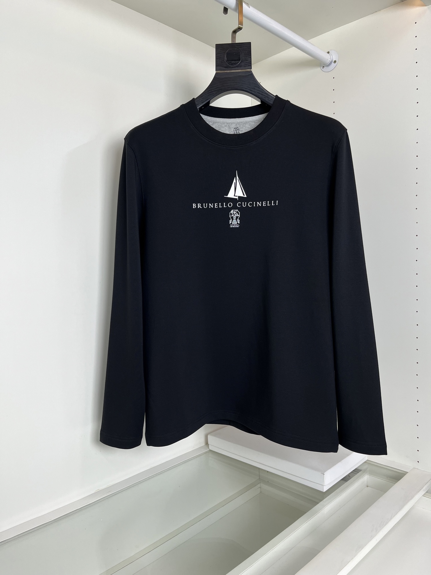 “Business Leisure Classic: P528 Brul**llo Cuc**lli Velvet T-shirt with Letter Print Design in M-3XL Sizes”