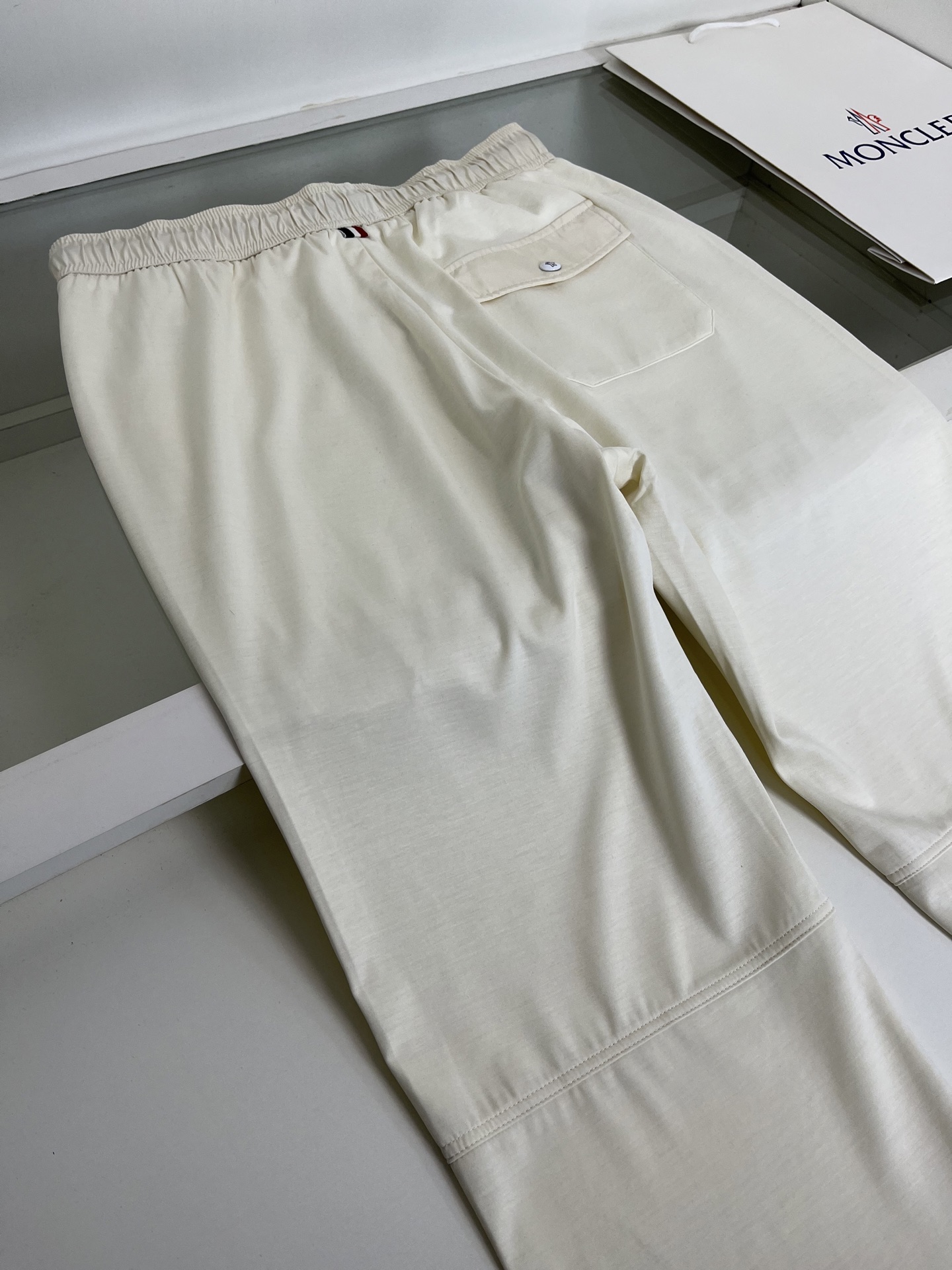 High-quality 公司订单蒙**口MON**ER2026春夏 全品相订单 莫代尔棉松紧腰直脚休闲