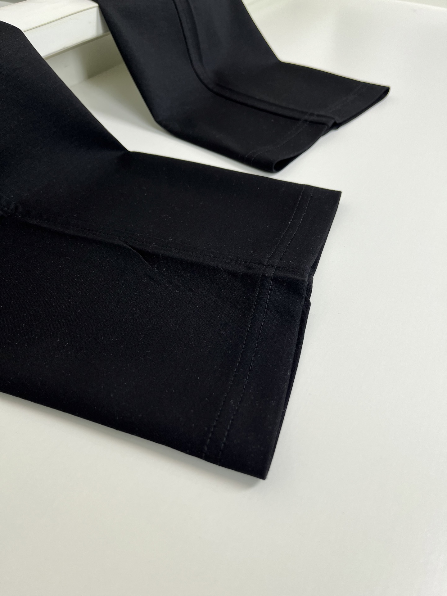 High-quality 公司订单蒙**口MON**ER2026春夏 全品相订单 莫代尔棉松紧腰直脚休闲