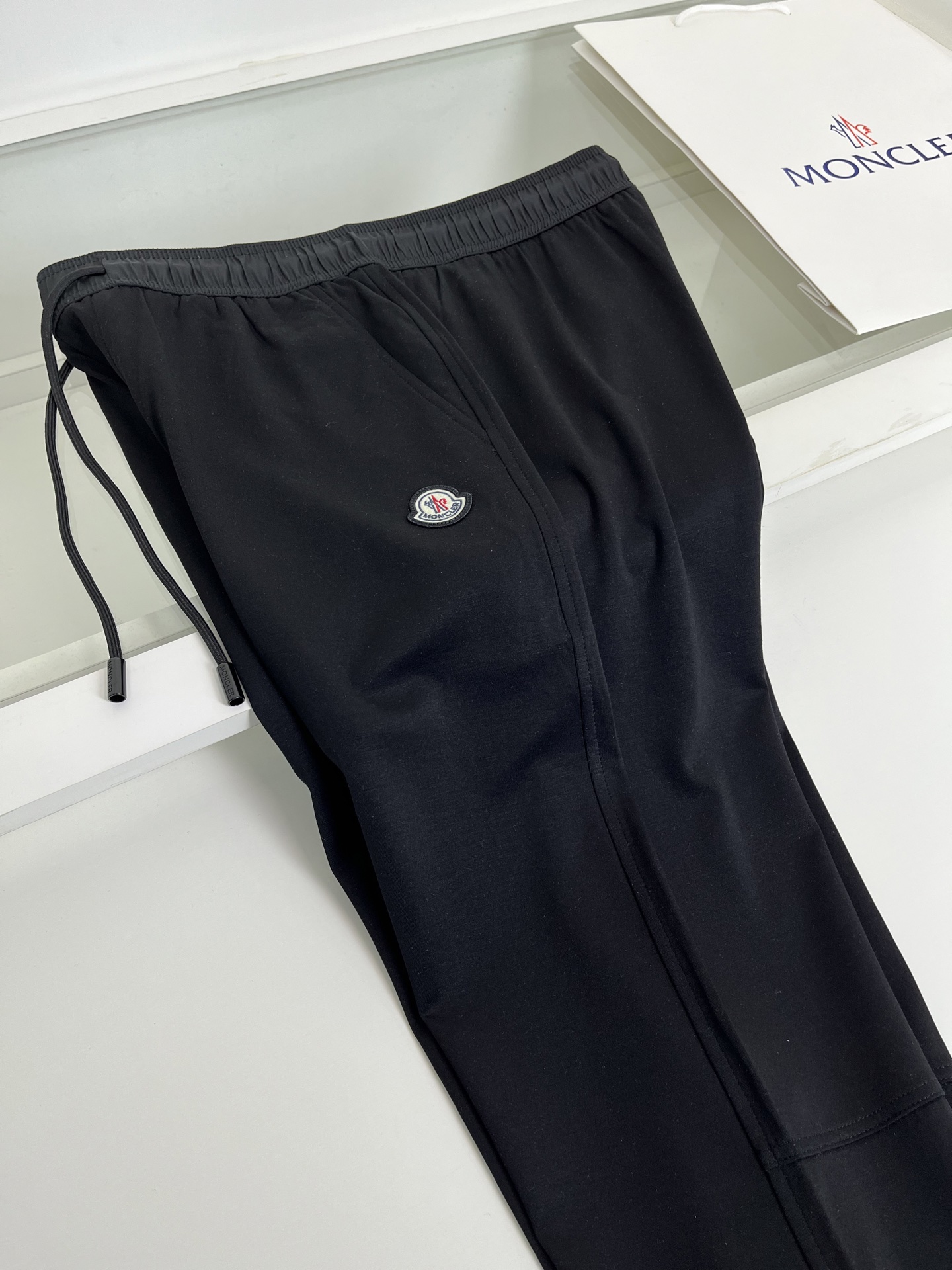 High-quality 公司订单蒙**口MON**ER2026春夏 全品相订单 莫代尔棉松紧腰直脚休闲