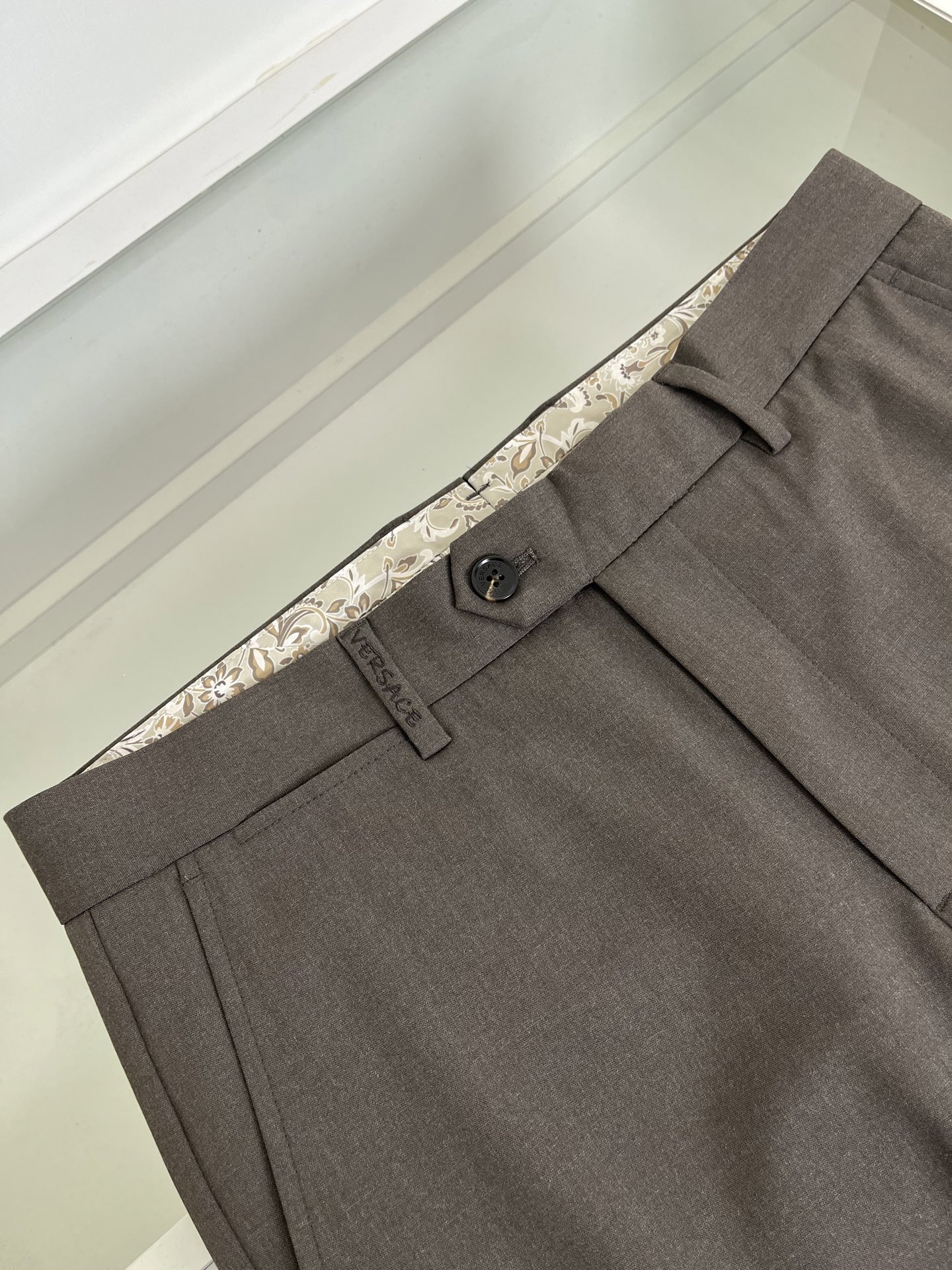 High-quality 公司订单范*哲Ver**ce 2026春夏老钱新贵推荐 品质控推荐！商场随意对