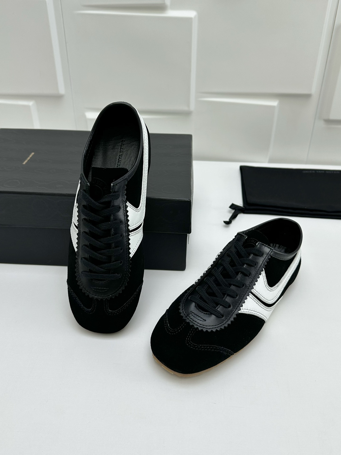 _dkG9s-mlMfuF5rCwilFuzMfaXc6OvGdPOXqs95g