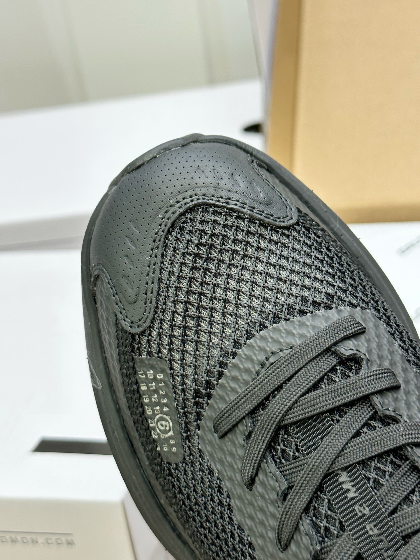 NO:954848,One by one black,19860909一一一黑色,,Men's shoes